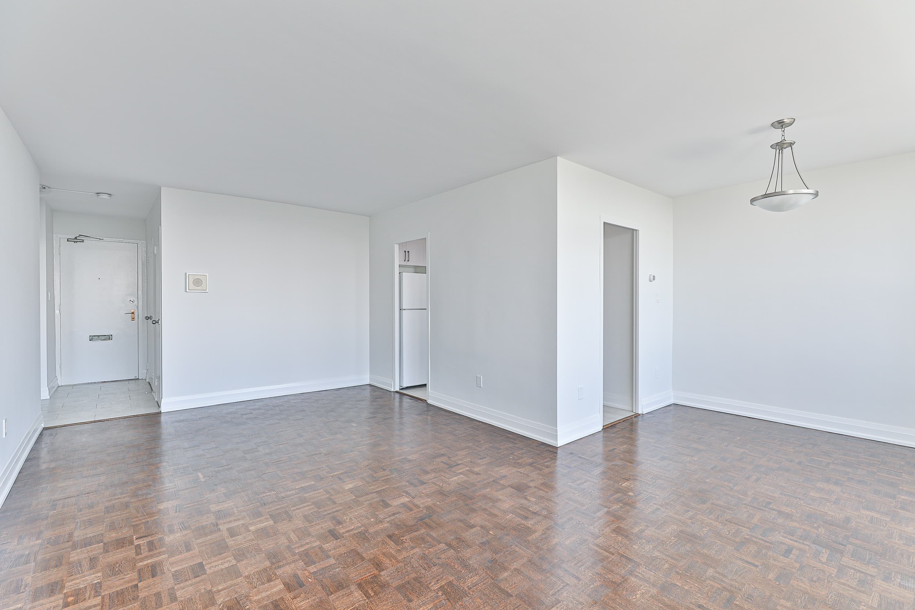 Westdale Properties — JR-1 Bed - Photo 23