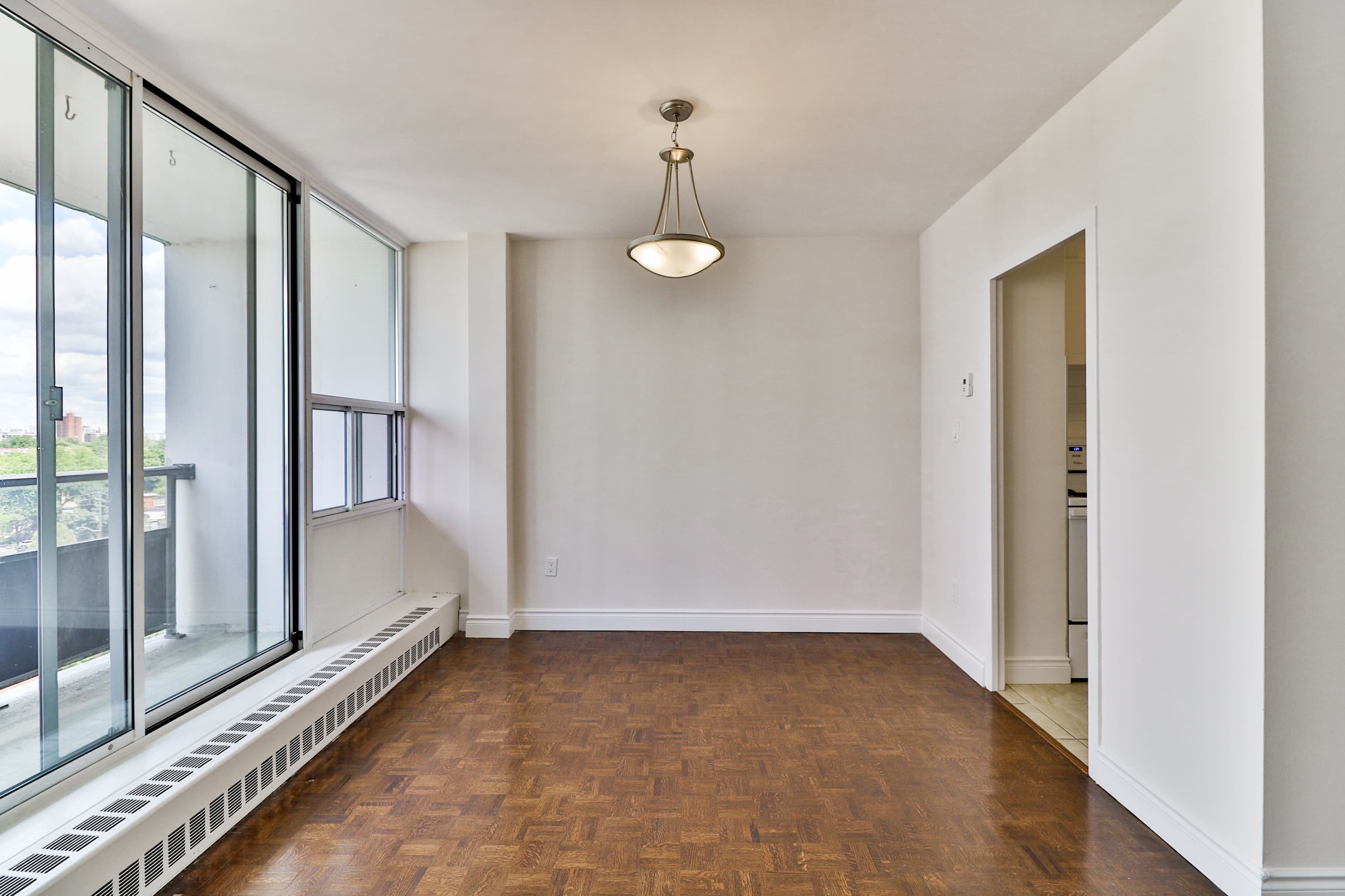 Westdale Properties — JR-1 Bed - Photo 36