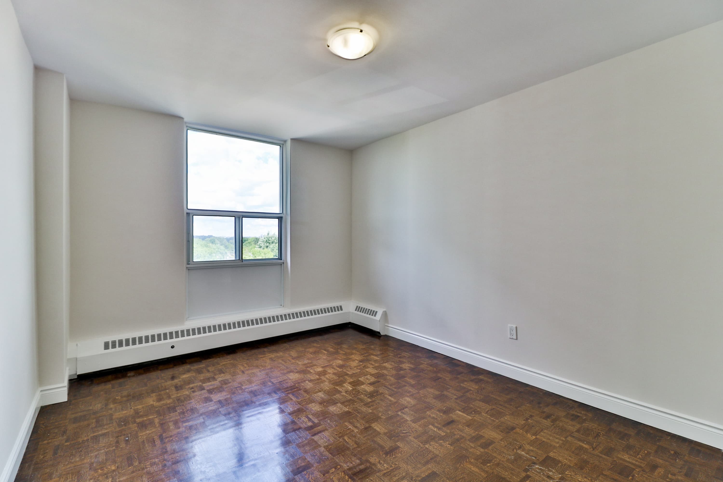 Westdale Properties — JR-1 Bed - Photo 34
