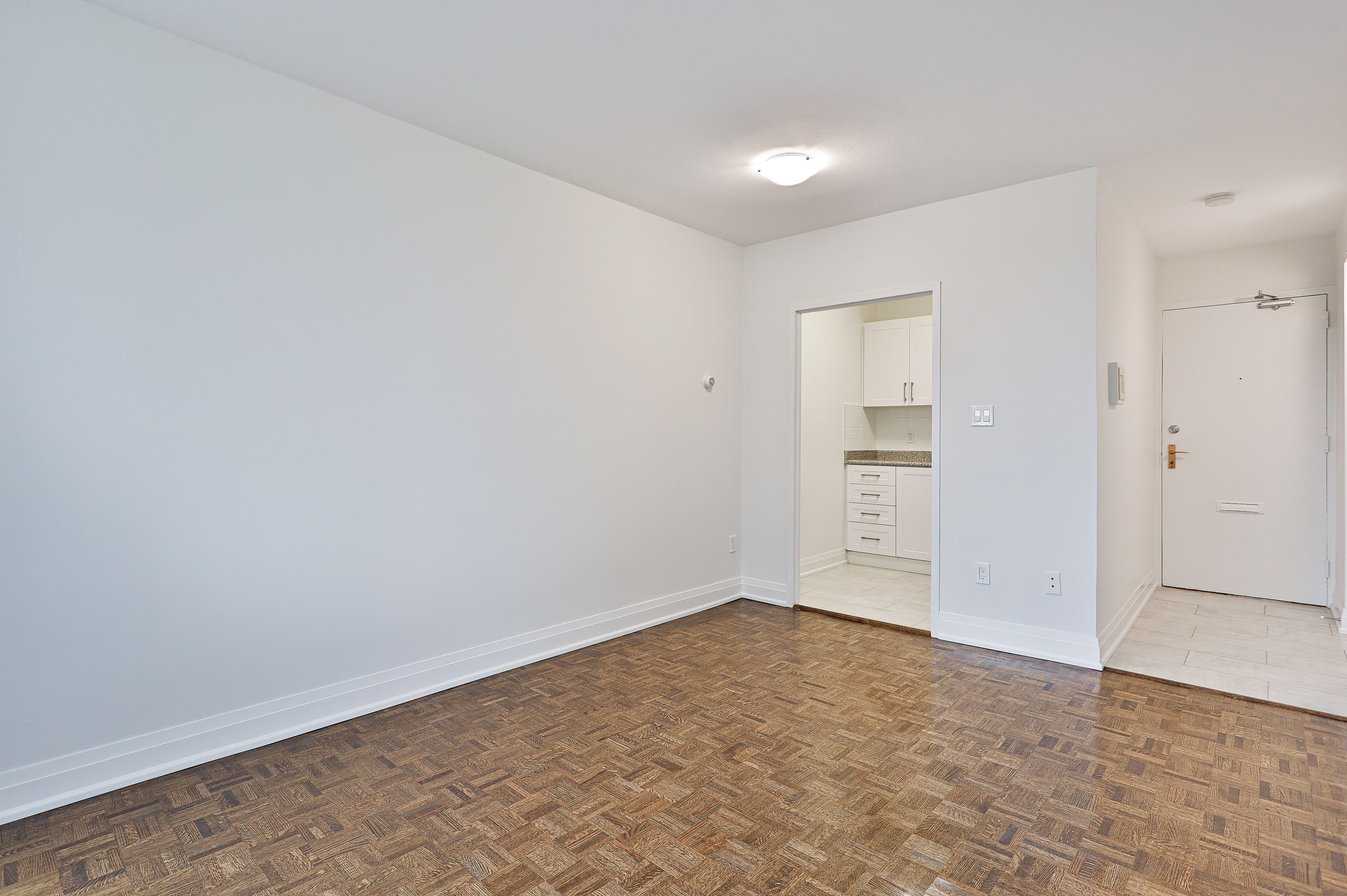 Westdale Properties — 1-Bed - Photo 6