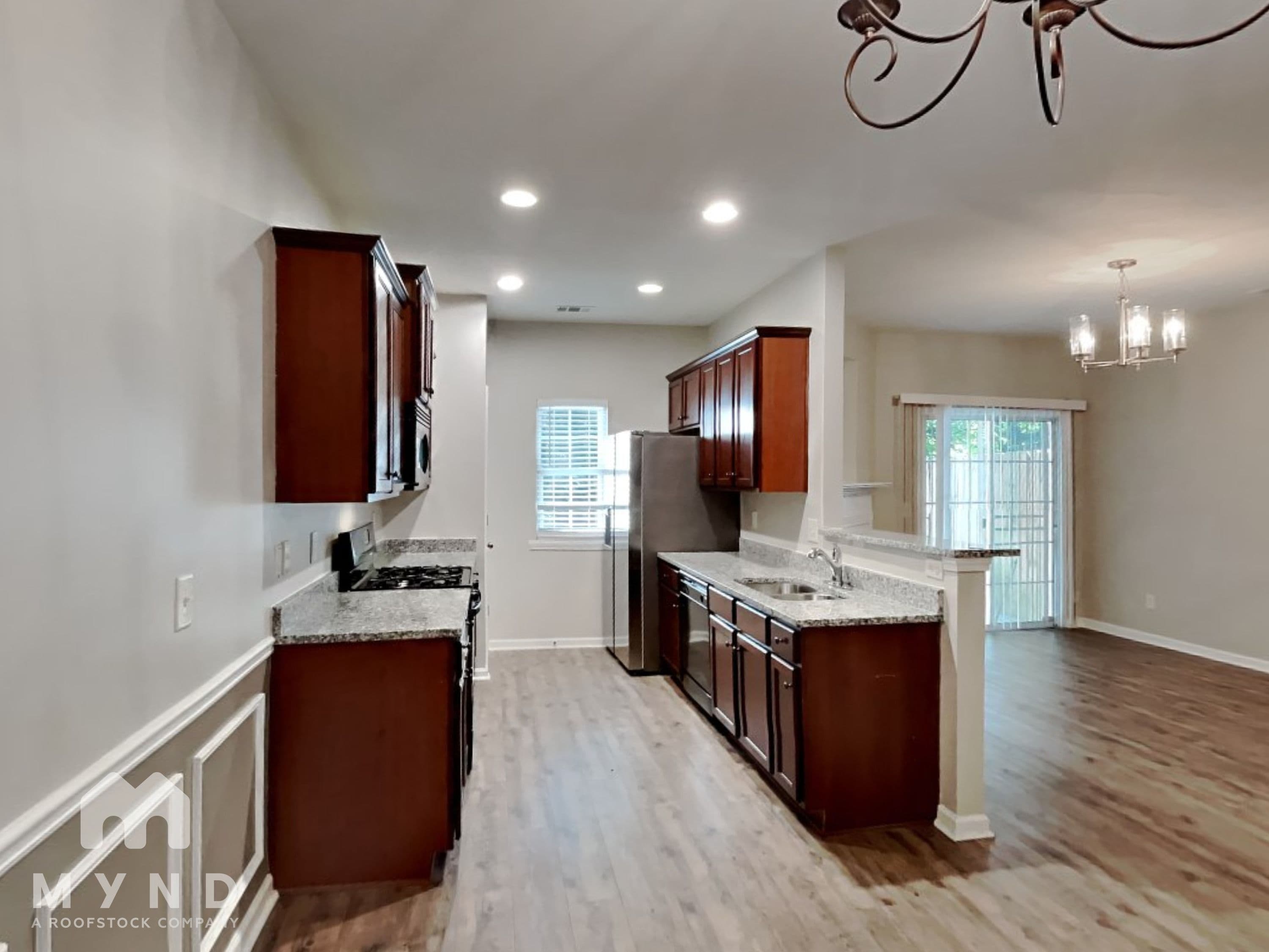 MYND — 3 Bedroom(s) and 2.5 Bathroom(s) - Photo 10