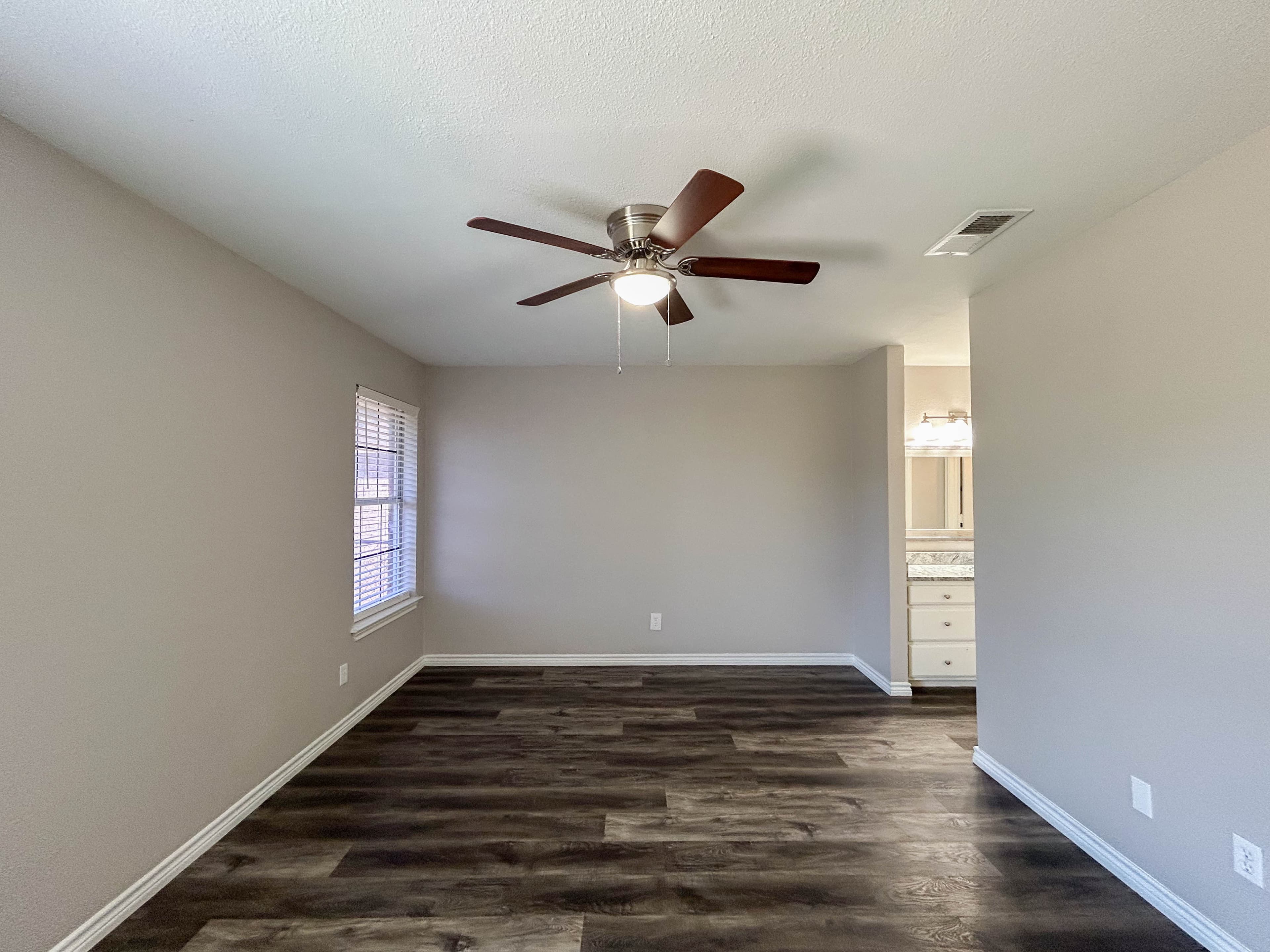Scott Brown Properties - Photo 10