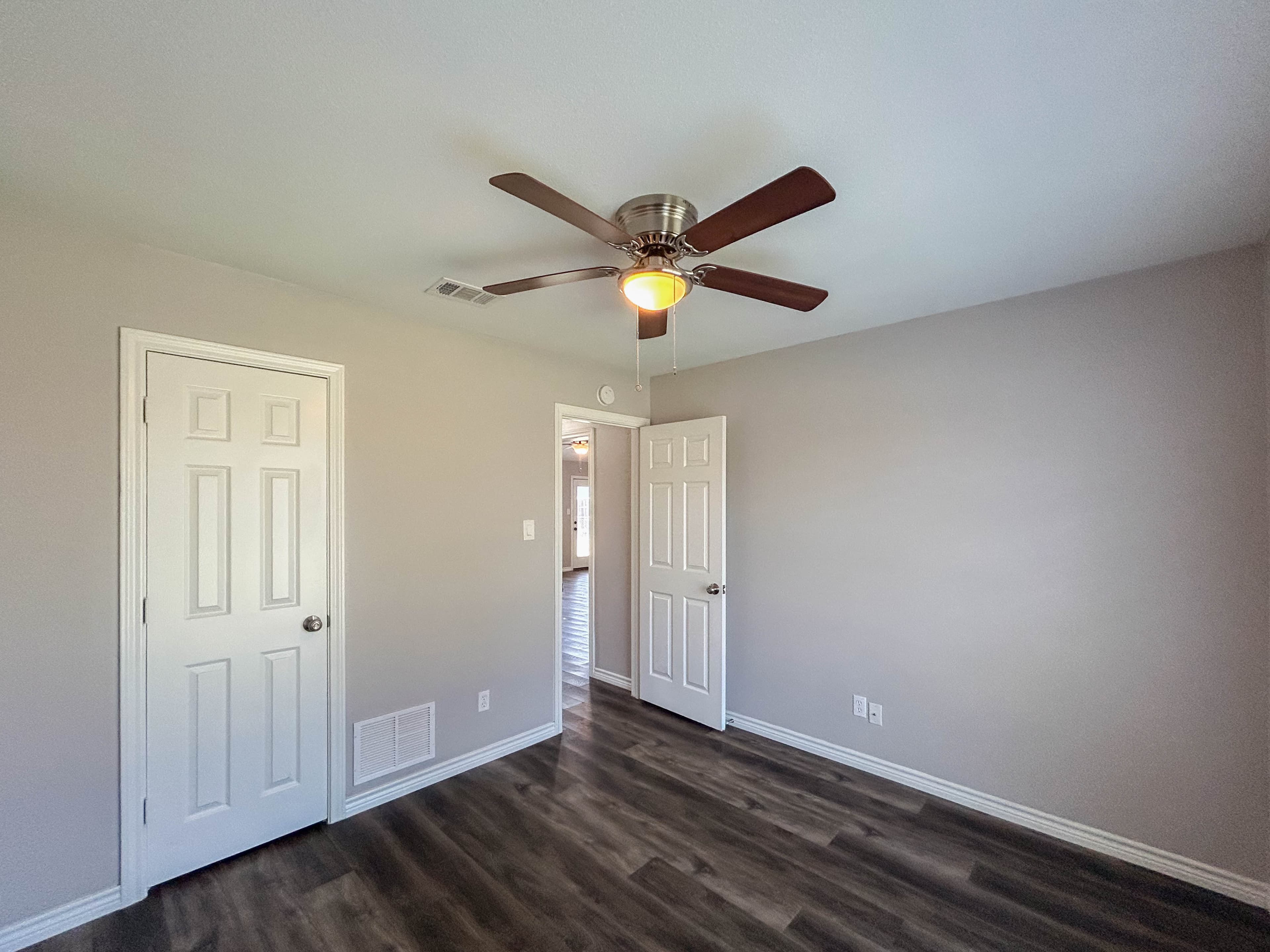Scott Brown Properties - Photo 15