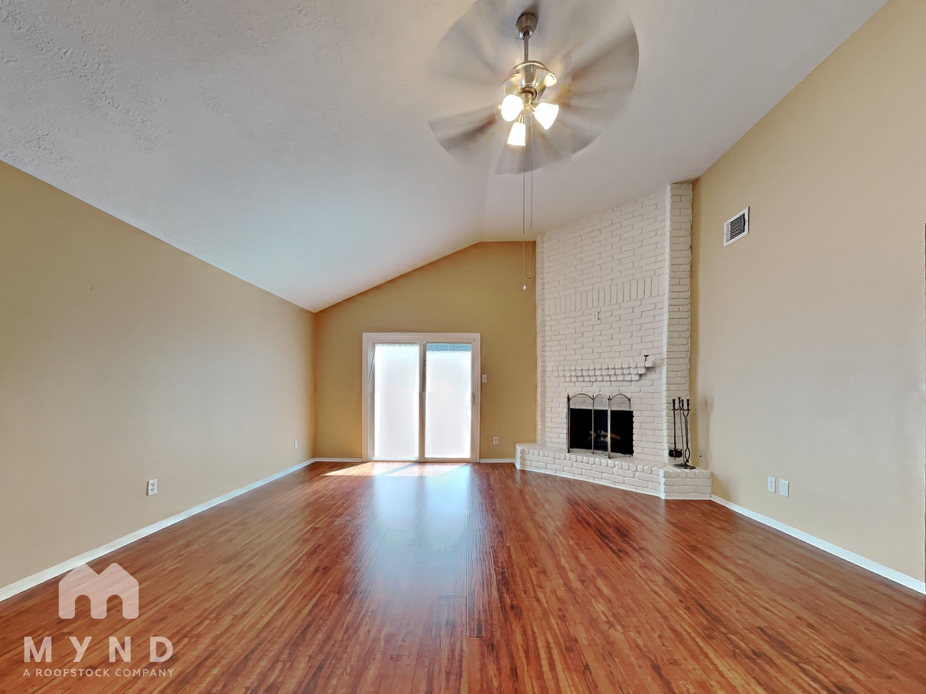 MYND — 3 Bedroom(s) and 2 Bathroom(s) - Photo 4