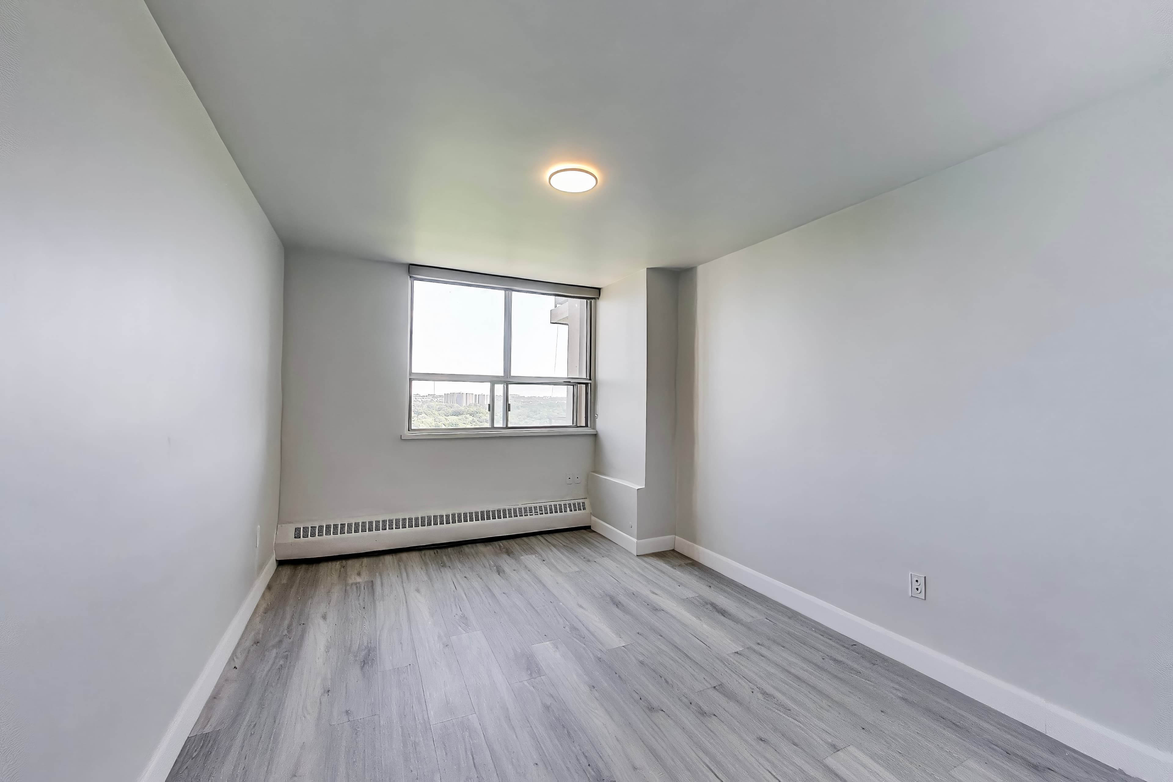 Centennial Tower - Photo 9
