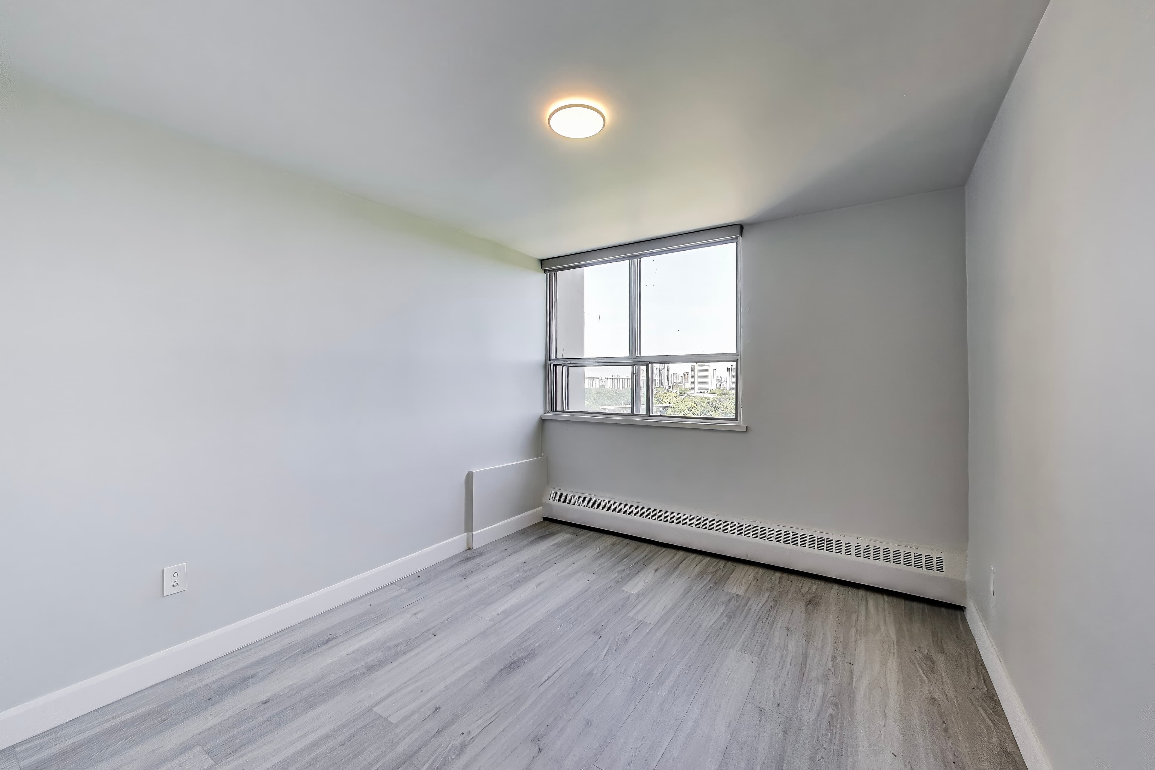 Centennial Tower - Photo 8