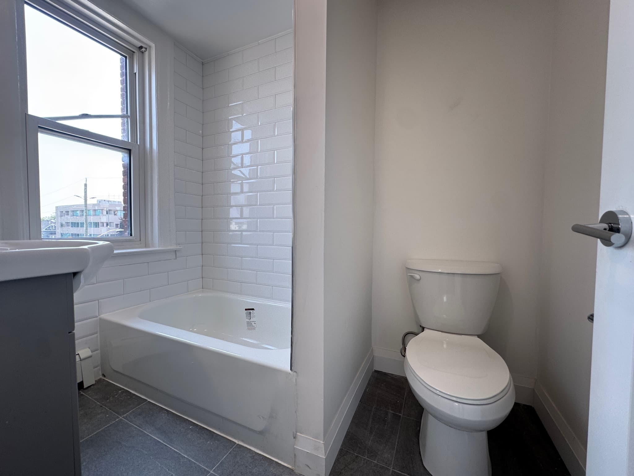 Whitehall Apartments — 15 - Photo 9