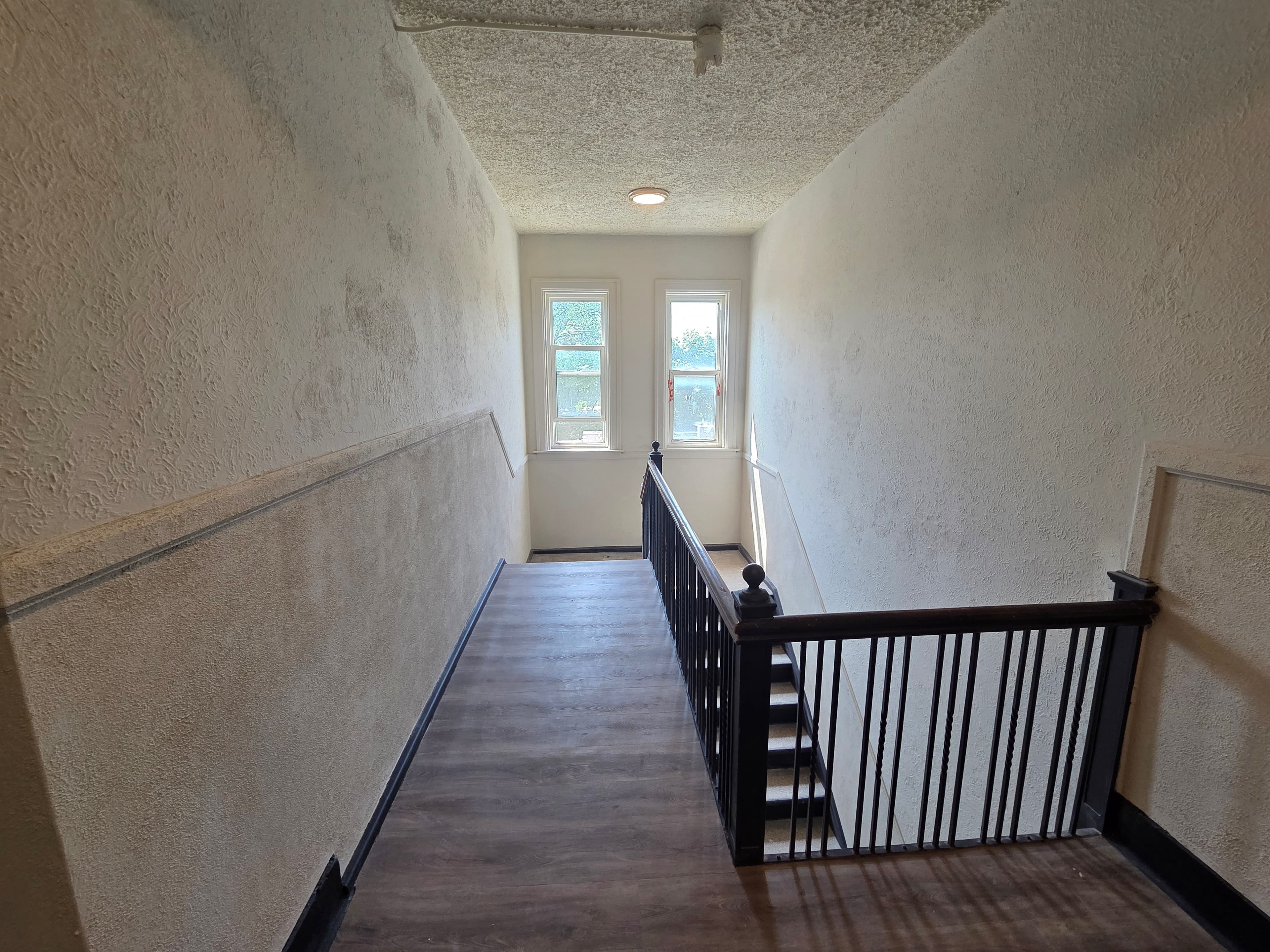 Whitehall Apartments — 15 - Photo 10