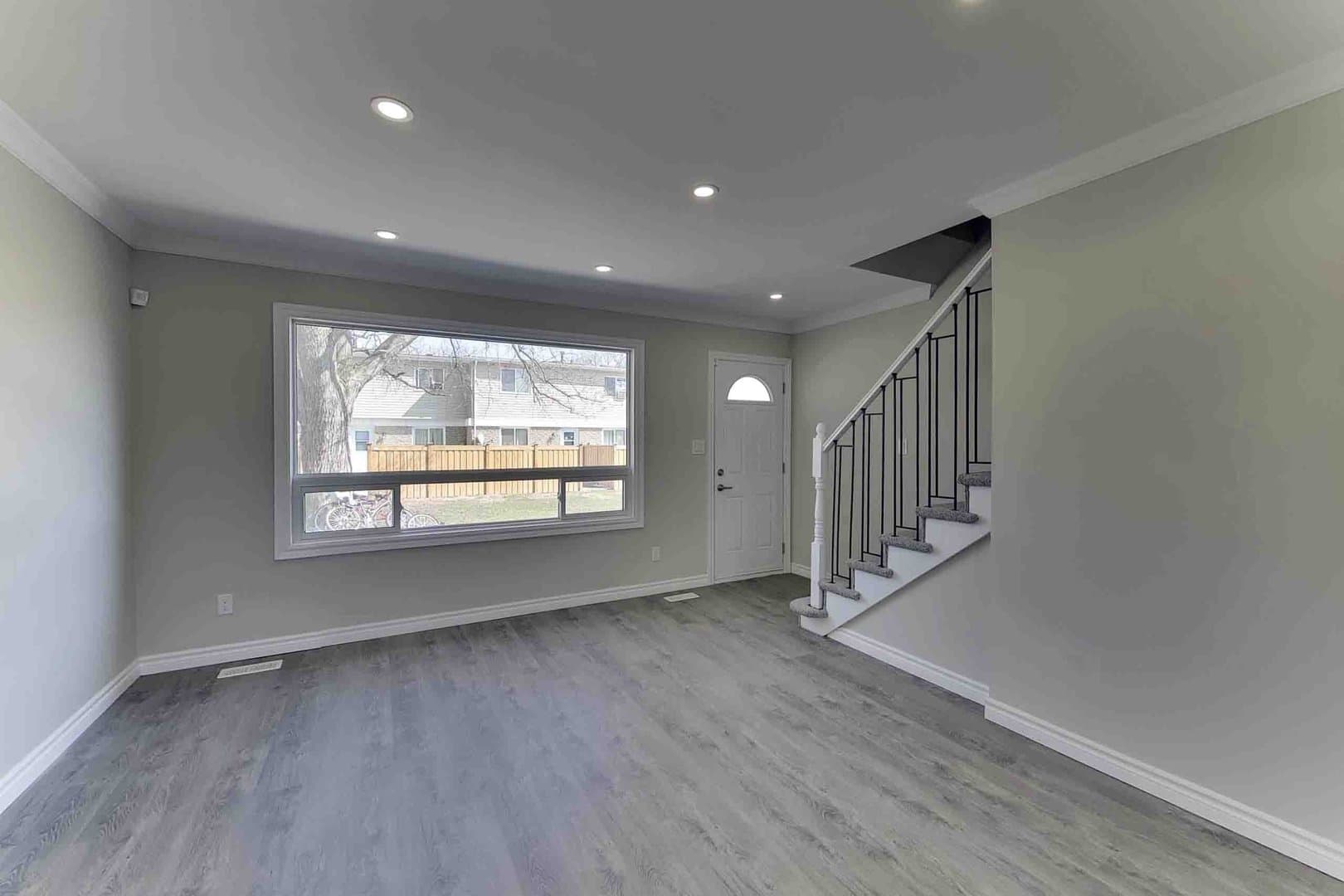 Whitehall Apartments — A01 - Photo 3