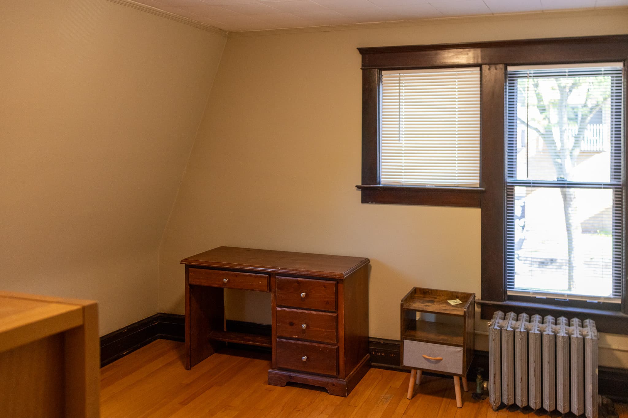 Investor’s Property Management — 5.5 Bedroom(s) and 2 Bathroom(s) - Photo 18