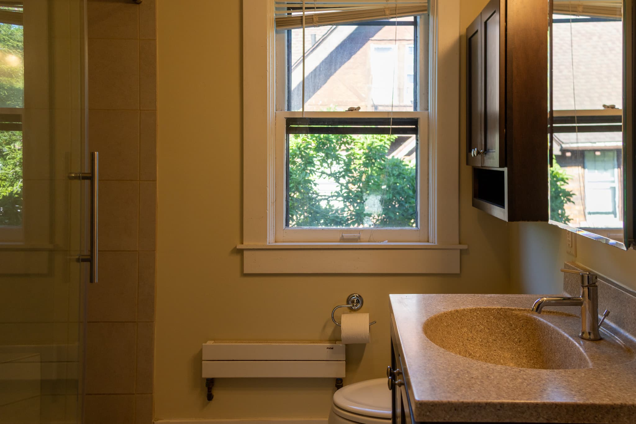 Investor’s Property Management — 5.5 Bedroom(s) and 2 Bathroom(s) - Photo 22