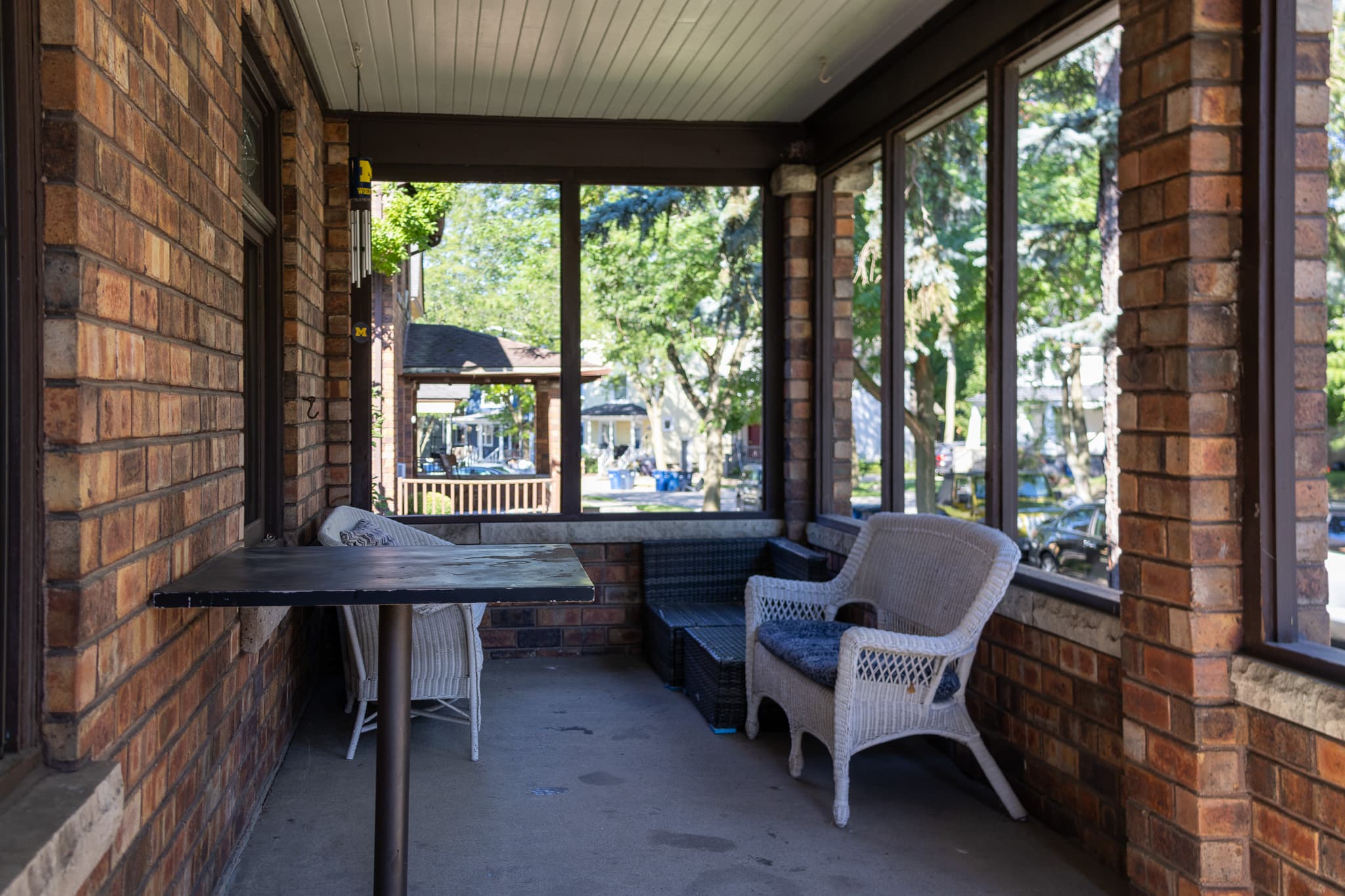 Investor’s Property Management — 5.5 Bedroom(s) and 2 Bathroom(s) - Photo 2