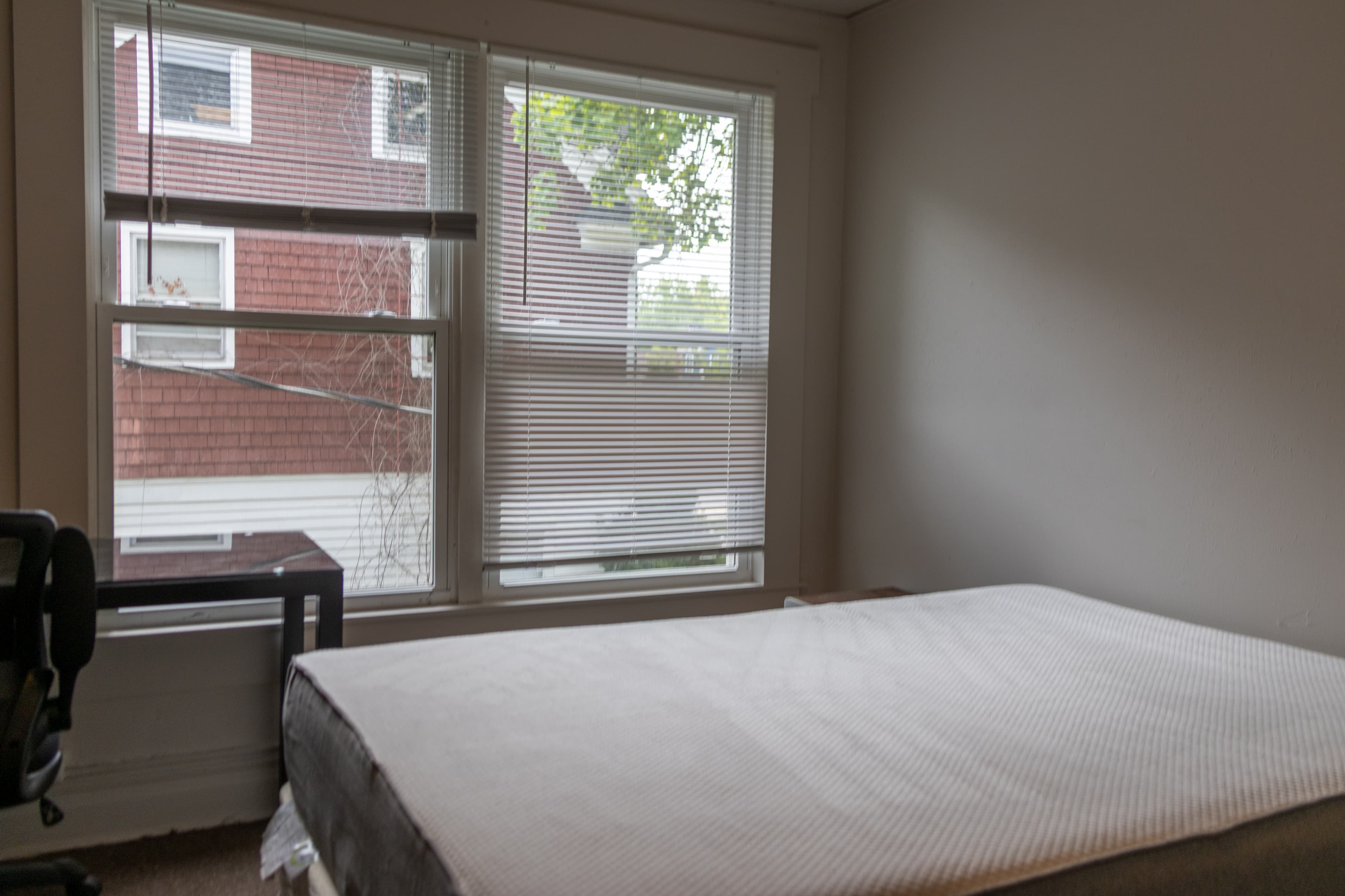 Investor’s Property Management — 5.5 Bedroom(s) and 3 Bathroom(s) - Photo 10