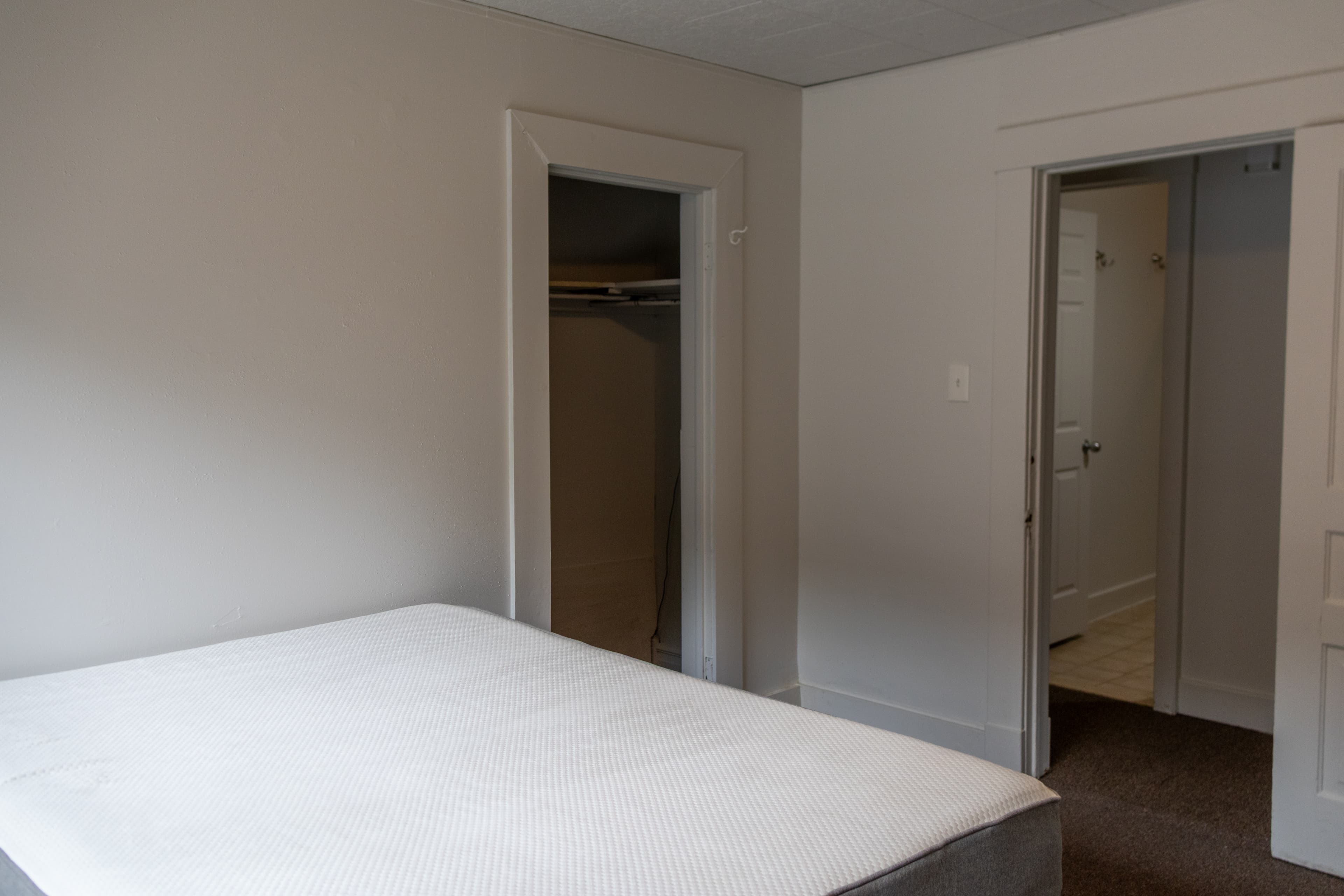 Investor’s Property Management — 5.5 Bedroom(s) and 3 Bathroom(s) - Photo 12