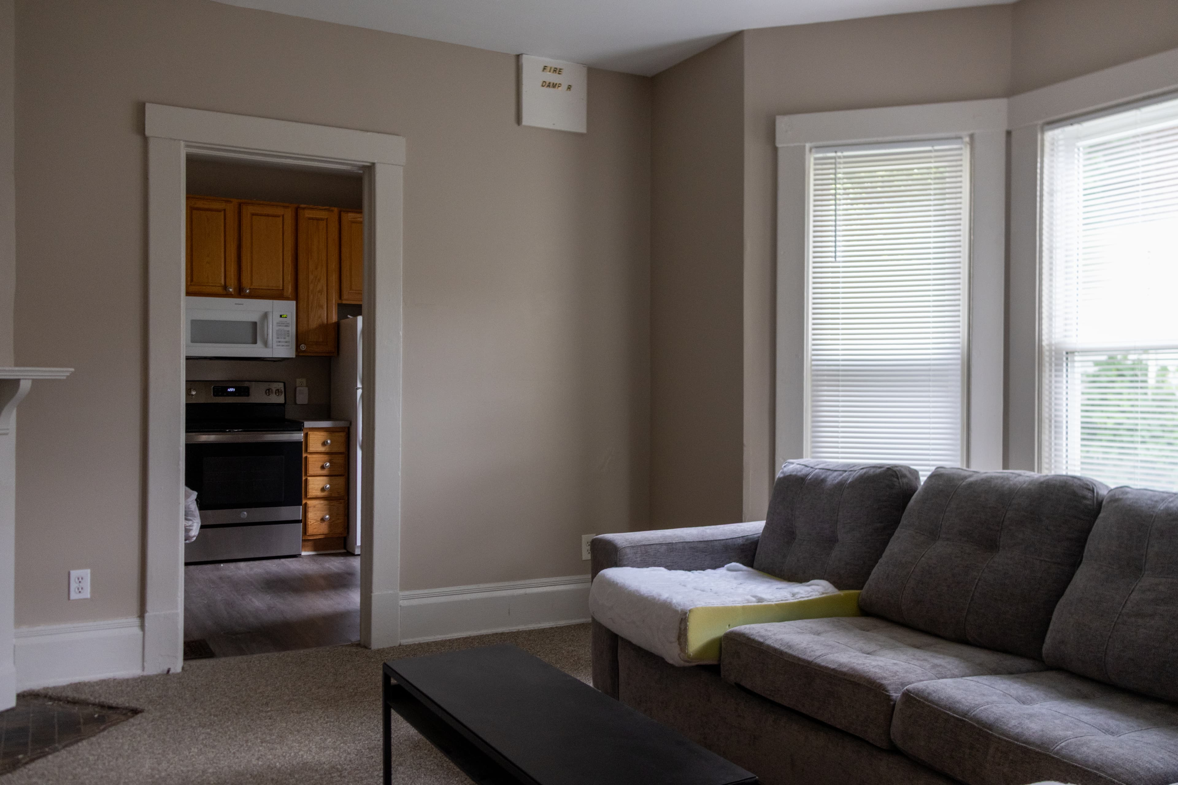 Investor’s Property Management — 5.5 Bedroom(s) and 3 Bathroom(s) - Photo 9