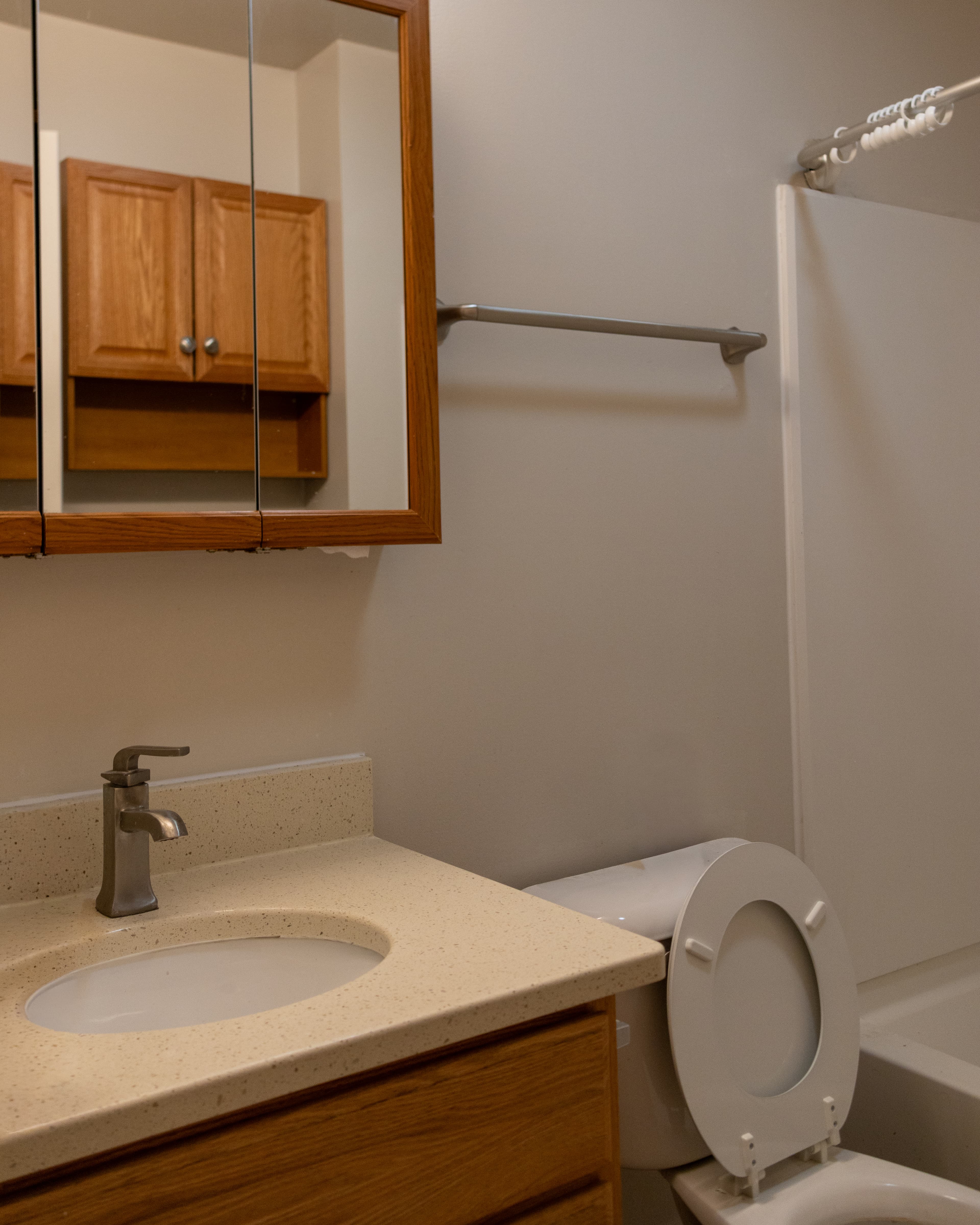 Investor’s Property Management — 5.5 Bedroom(s) and 3 Bathroom(s) - Photo 22