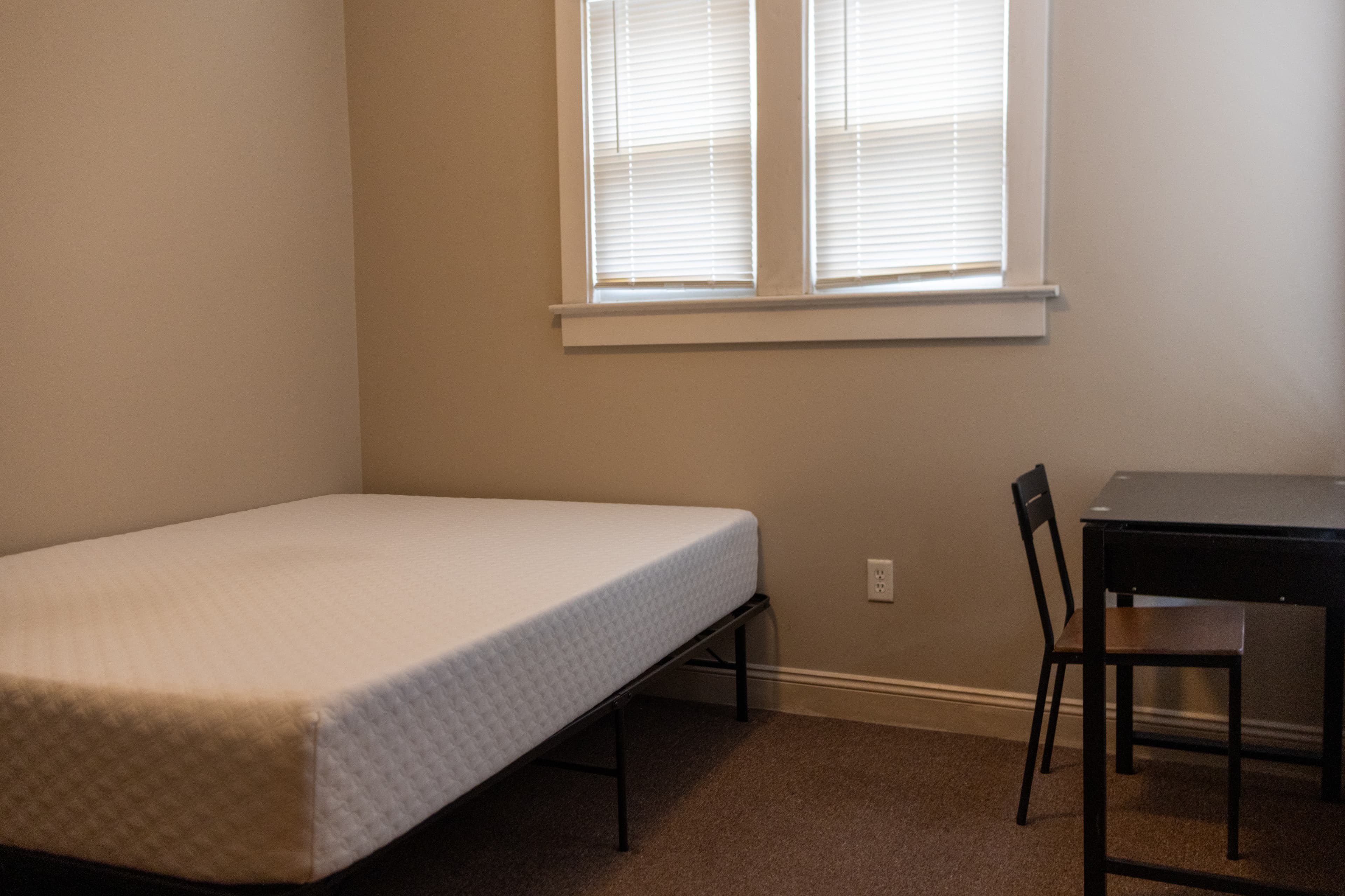 Investor’s Property Management — 5.5 Bedroom(s) and 3 Bathroom(s) - Photo 28