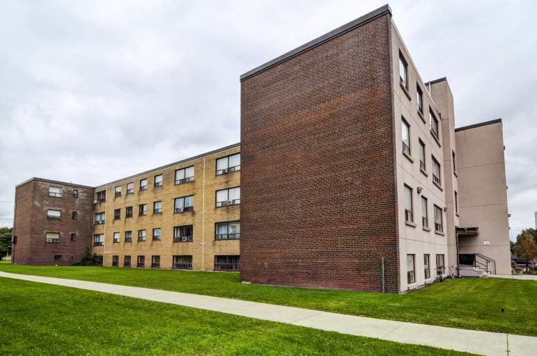 North44 Property Management — 1 Bedroom - Photo 7