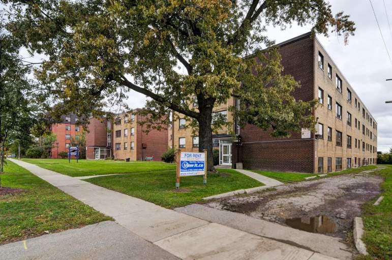 North44 Property Management — 1 Bedroom - Photo 14