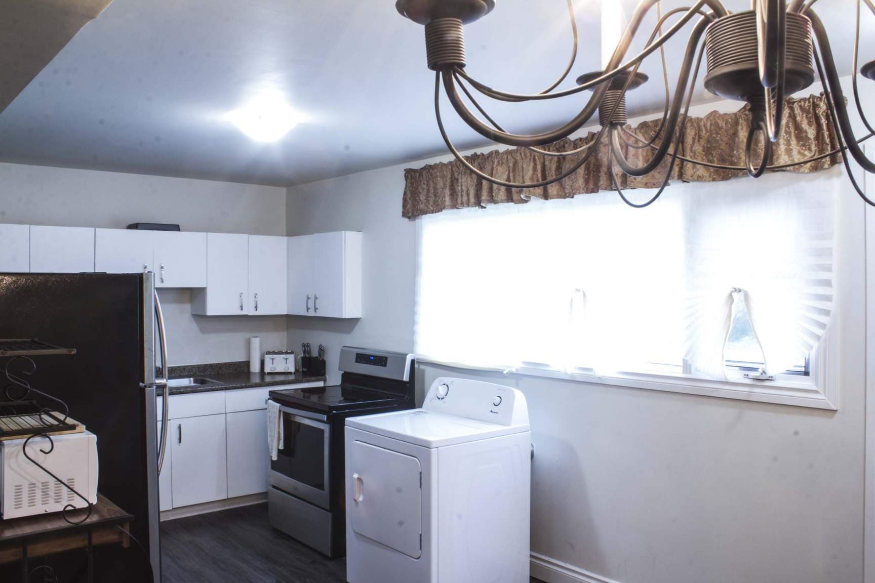 North44 Property Management — 3 Bedroom Corner - Photo 13
