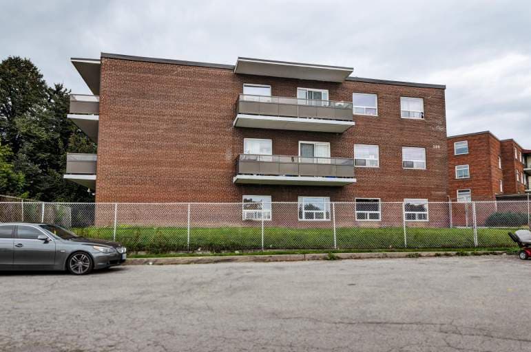 North44 Property Management — 1 Bedroom - Photo 4
