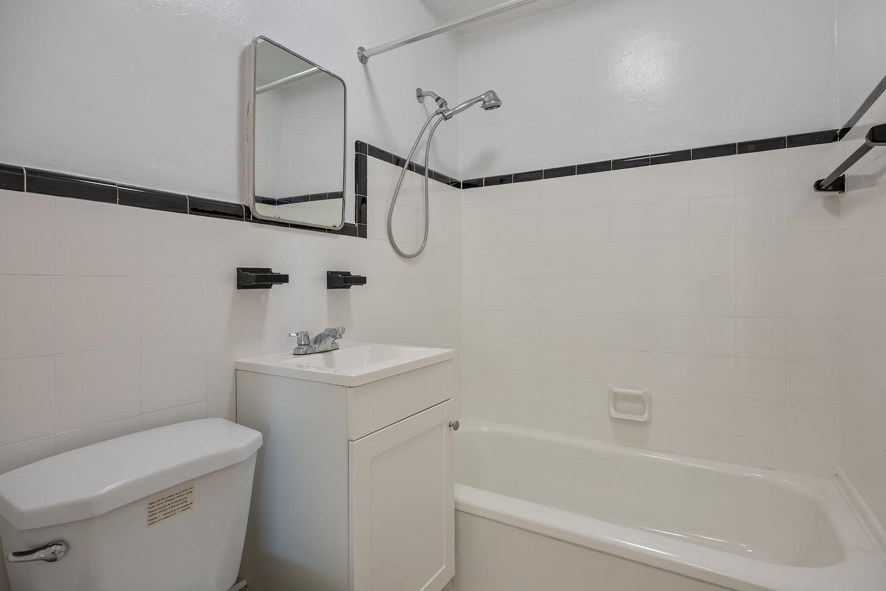 North44 Property Management — 2 Bedroom - Photo 10