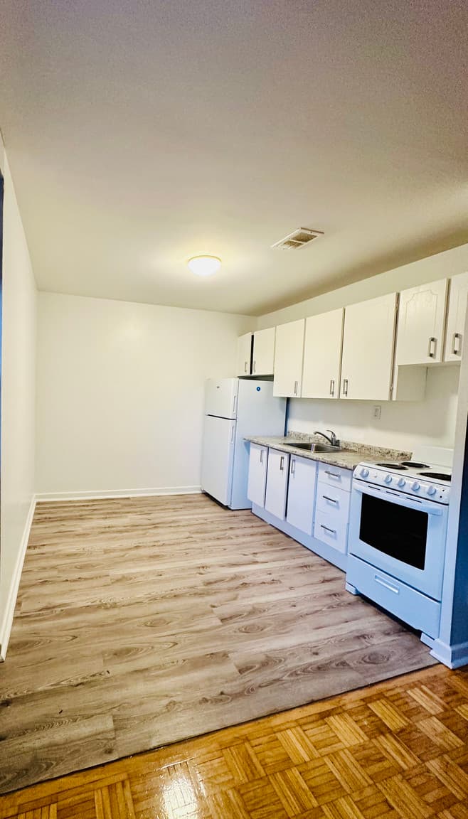 Gowan PM — 1 Bedroom - Photo 2