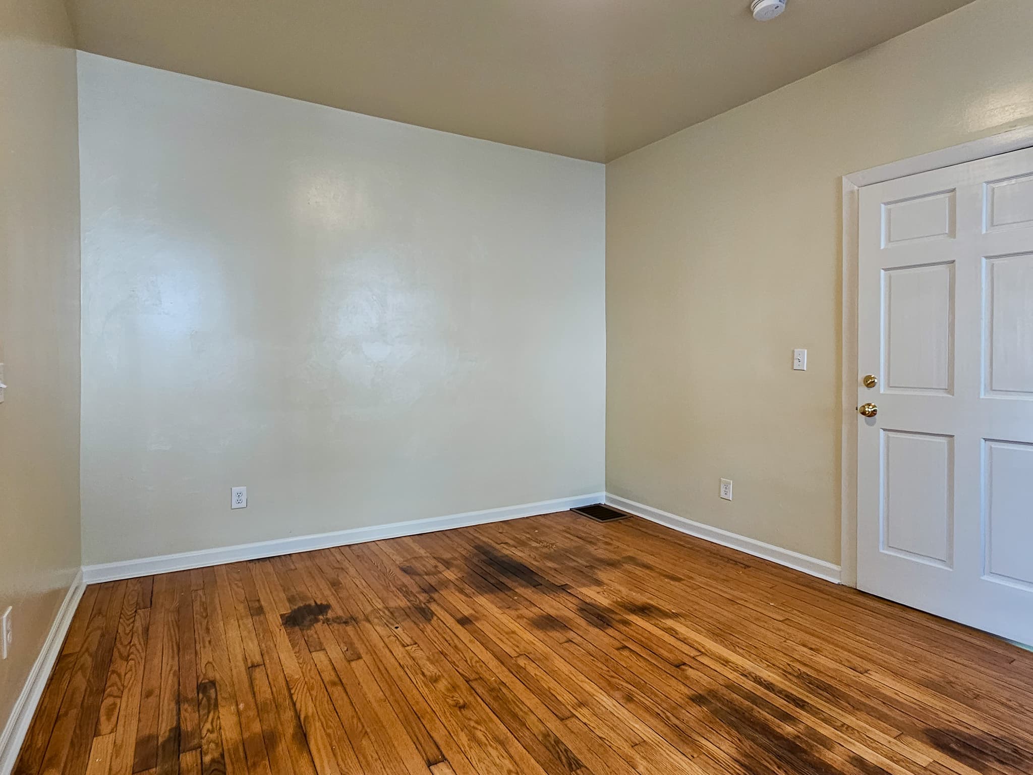 Investor’s Property Management - Photo 9