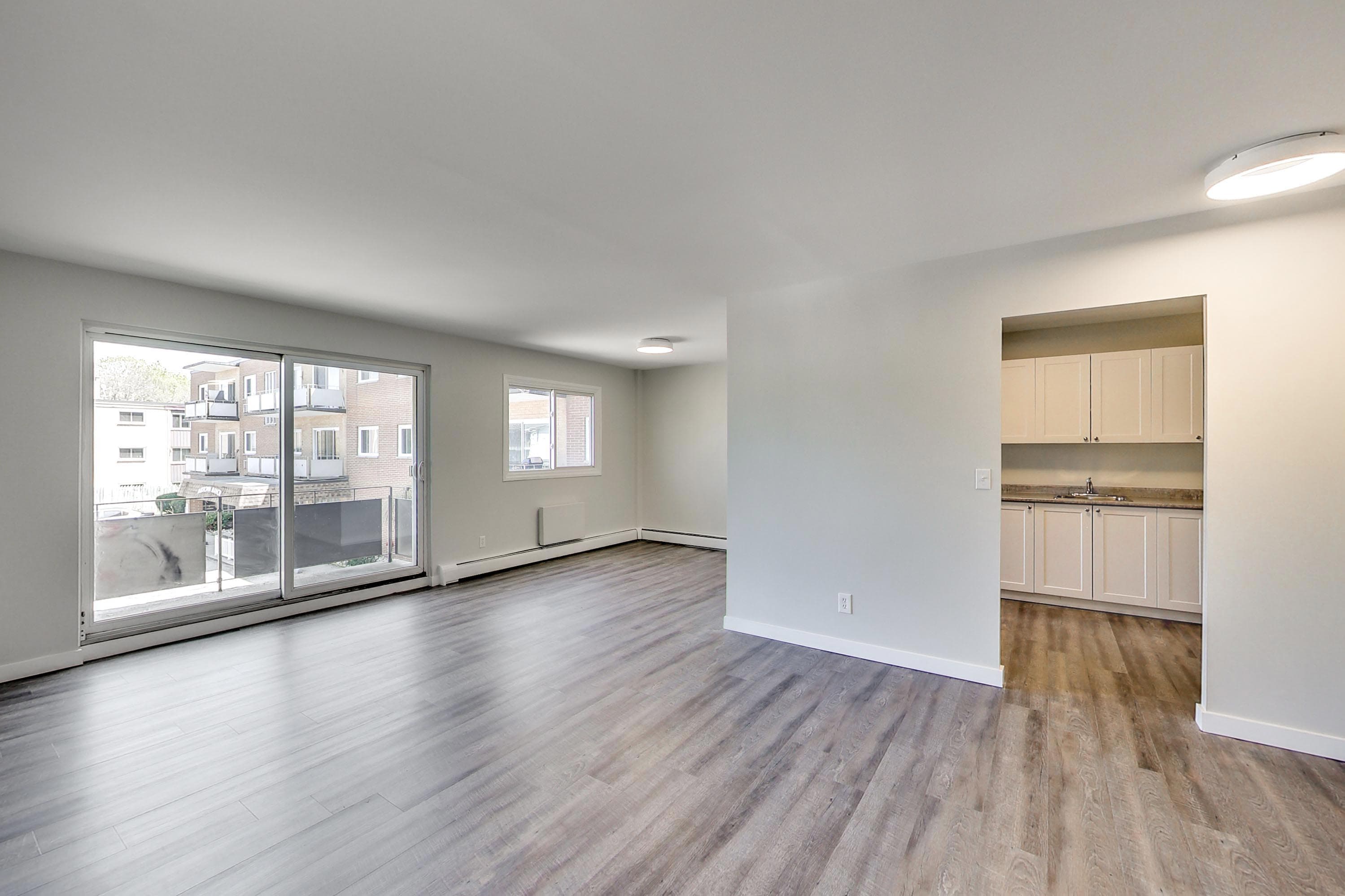 Whitehall Apartments — 303 - Photo 12