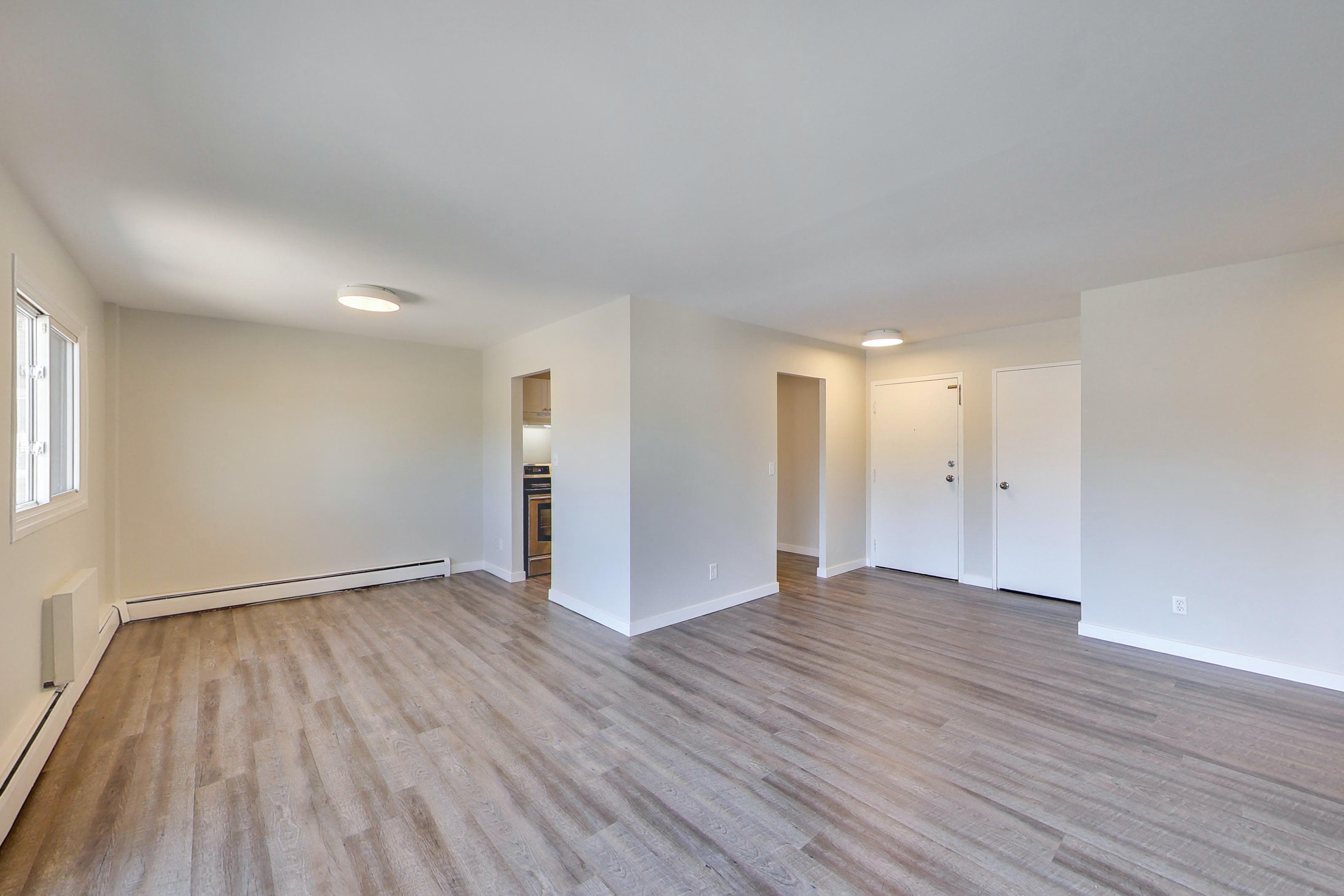 Whitehall Apartments — 303 - Photo 4
