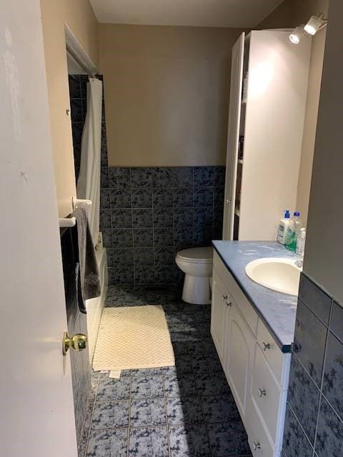 K-W Property Management — Unit A - Photo 7