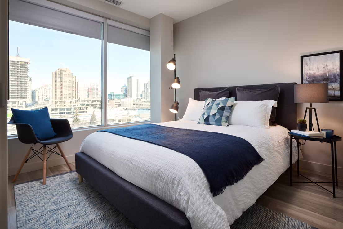 Strategic Group — 1 Bedroom - Photo 3