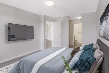 Strategic Group — 2 Bedroom - Photo 4
