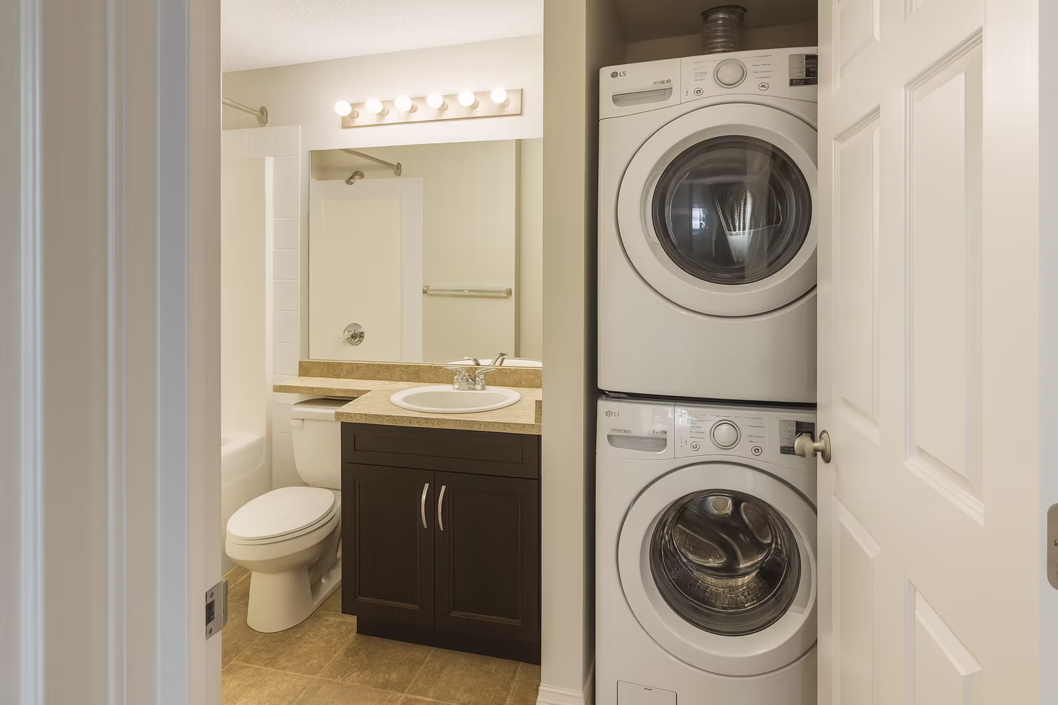 Strategic Group — 1 Bedroom - Photo 5