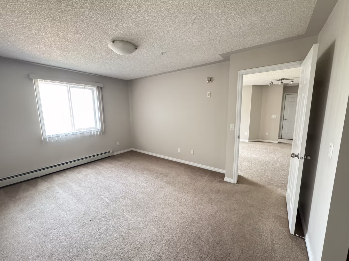 Strategic Group — 1 Bedroom - Photo 4