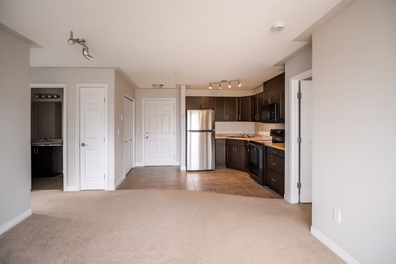 Strategic Group — 1 Bedroom - Photo 2