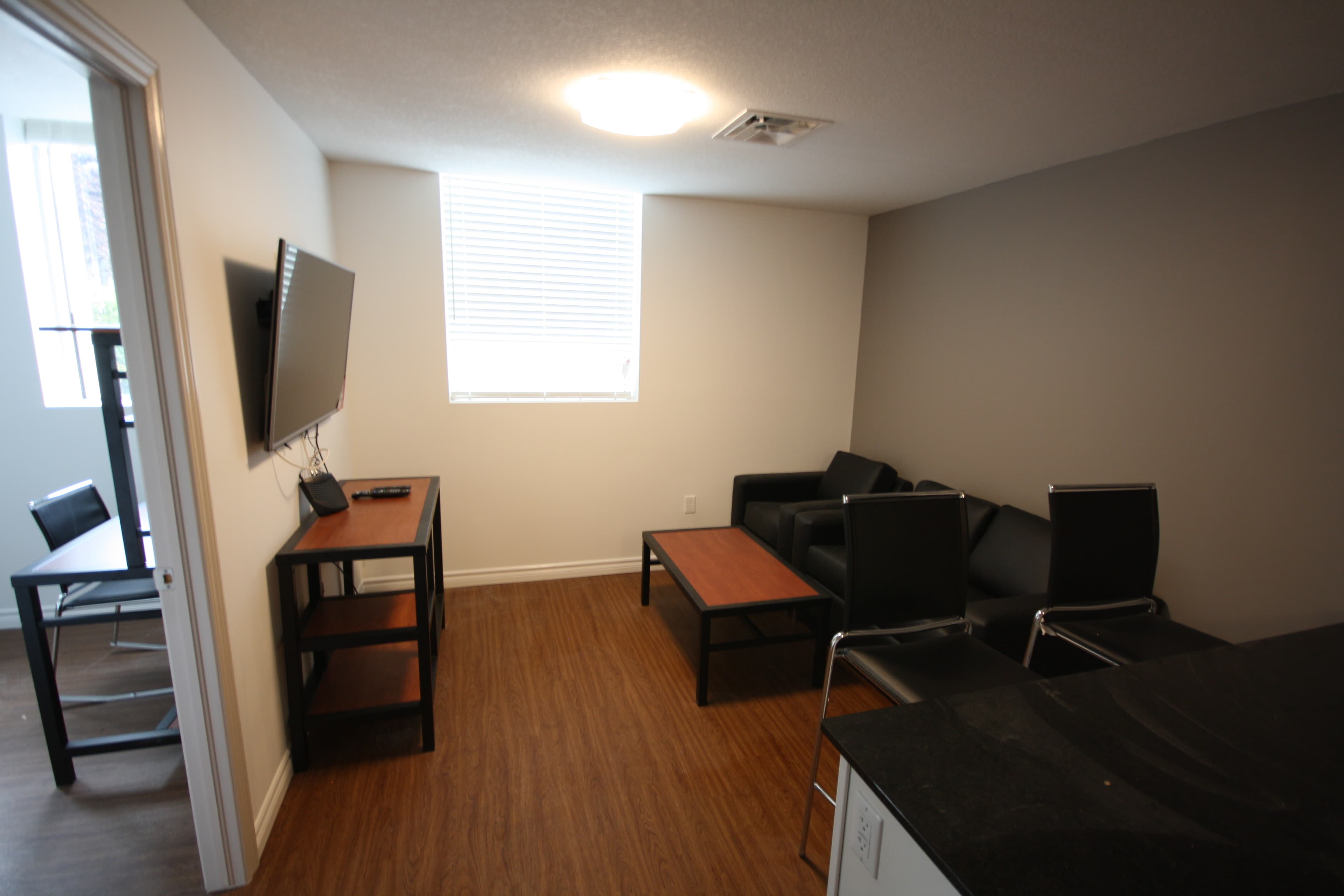MainCline Executive Student rooms — 103-Room3 - Photo 38