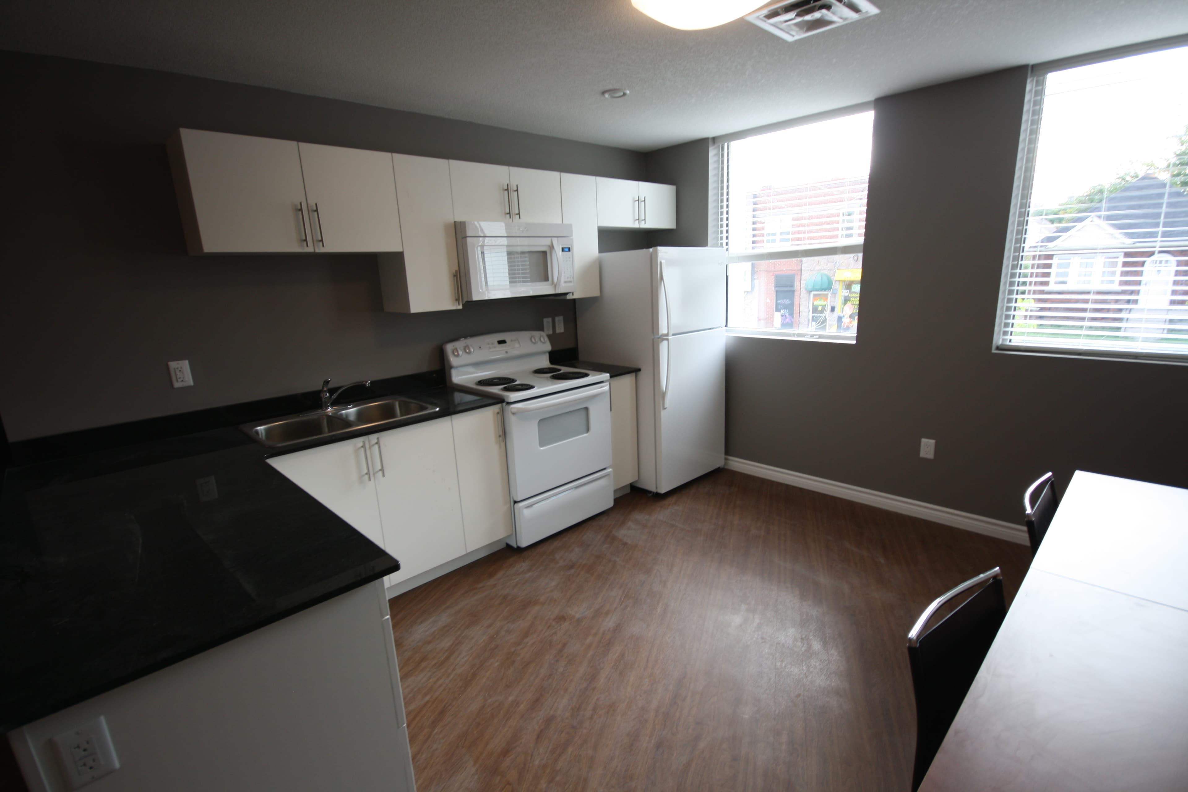 MainCline Executive Student rooms — 103-Room3 - Photo 49