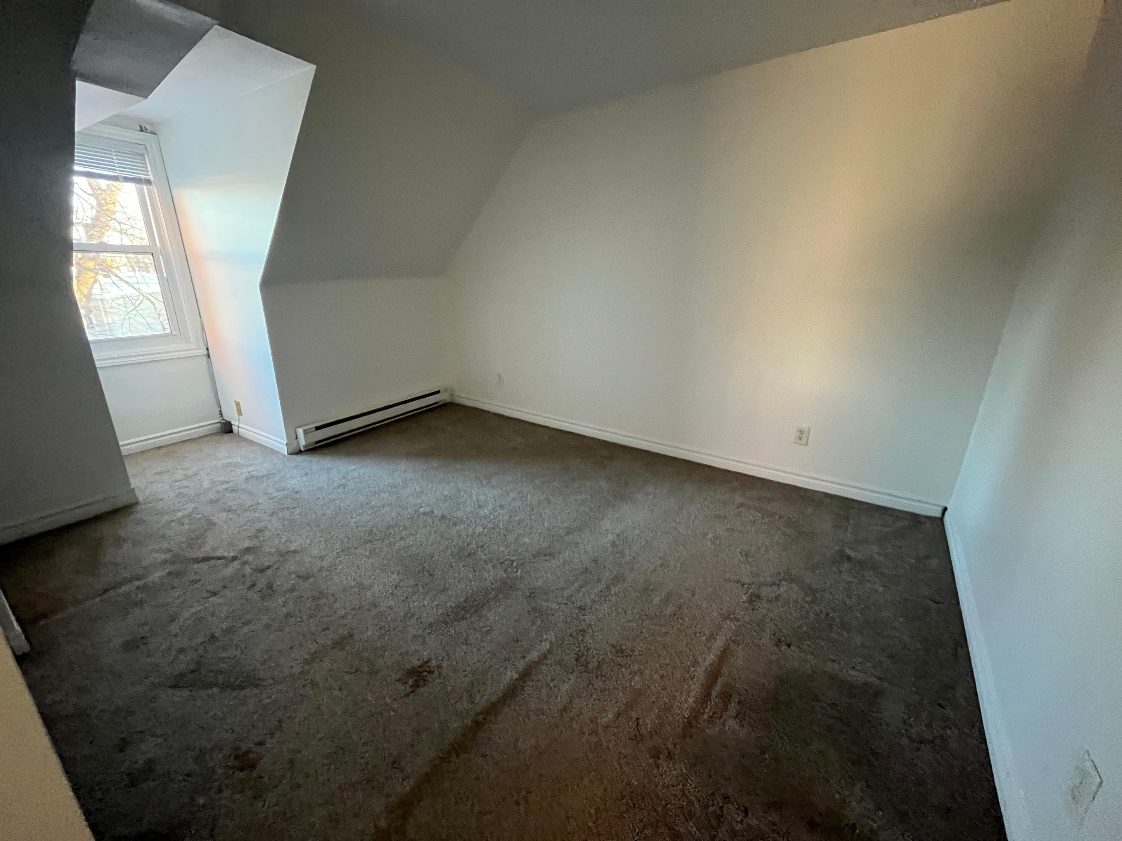 Urchin Property Management Inc. — 2 - Photo 8