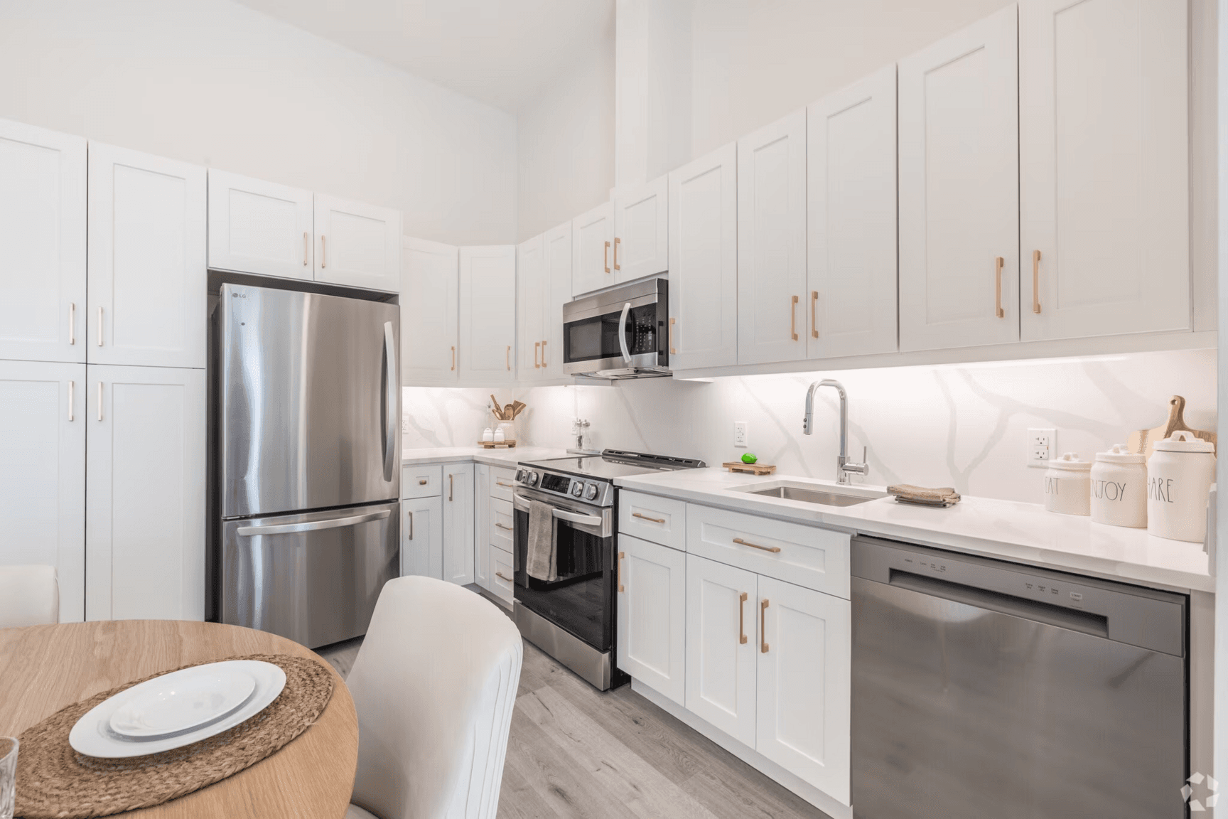 Bayview Group — 1 - Photo 4