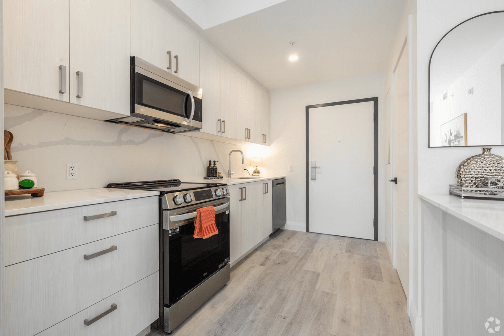 Bayview Group - Photo 2