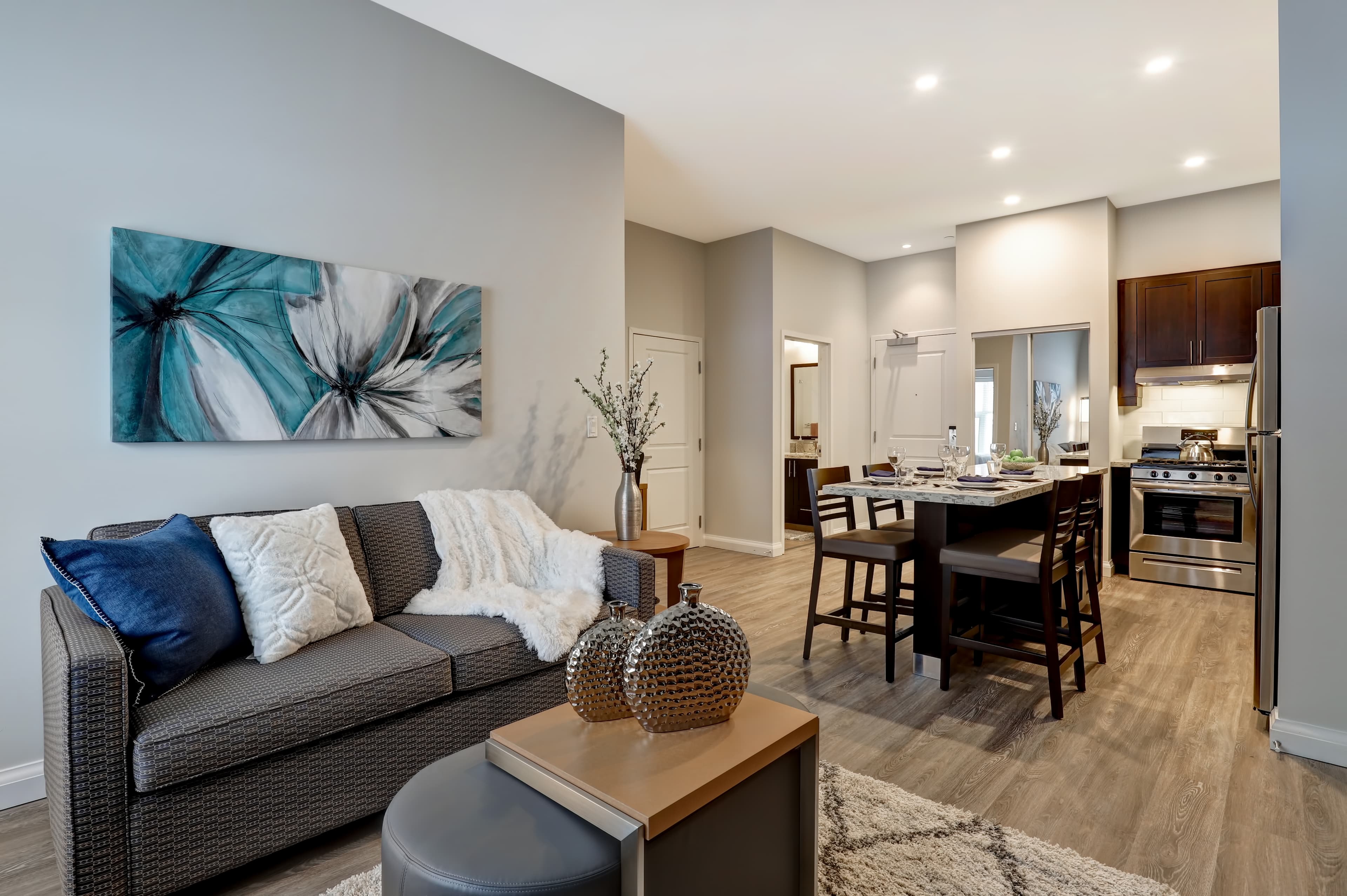 Bayview Group — One Bedroom - Photo 2