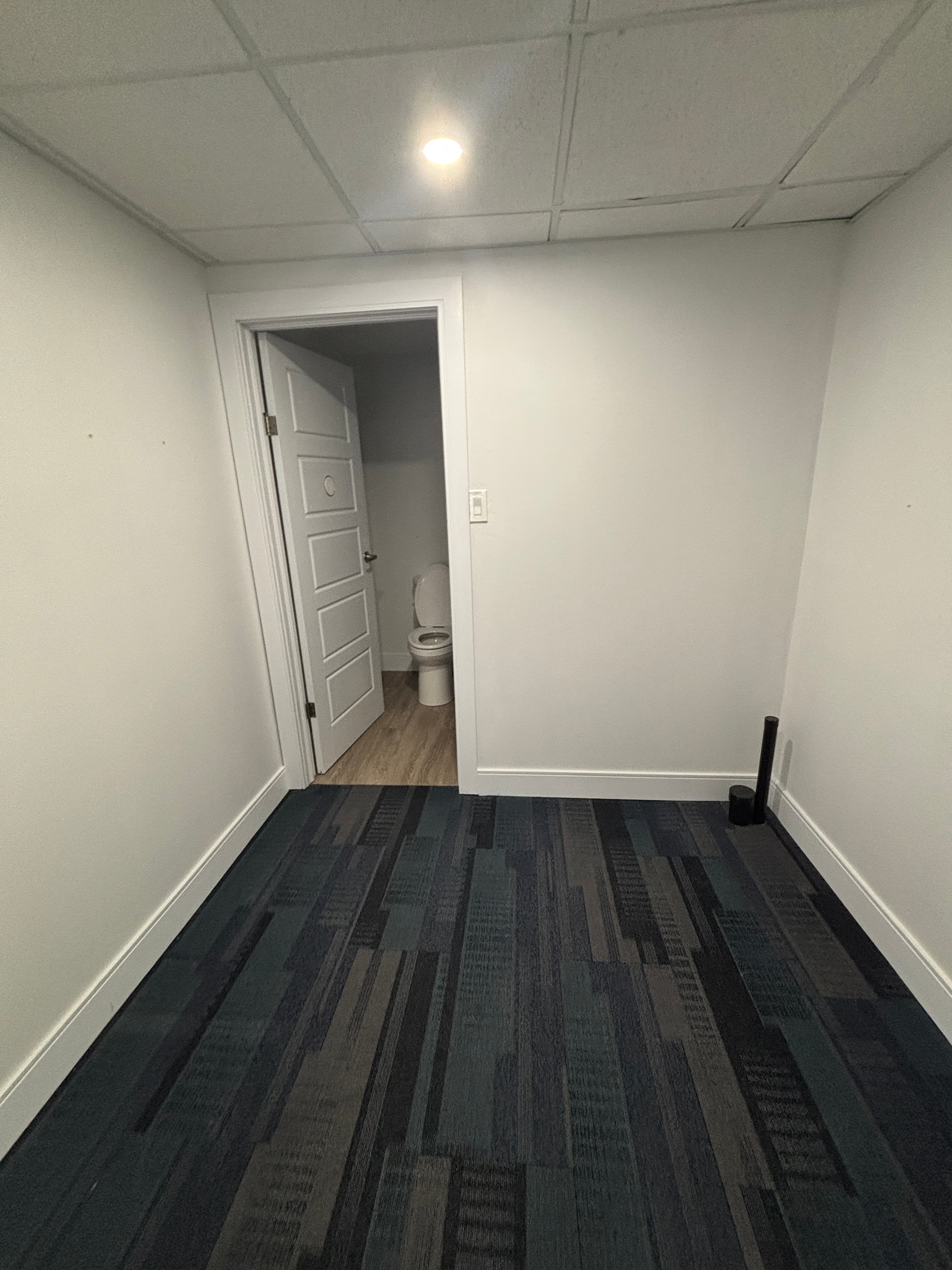 Whitehall Apartments — 2 - Photo 6
