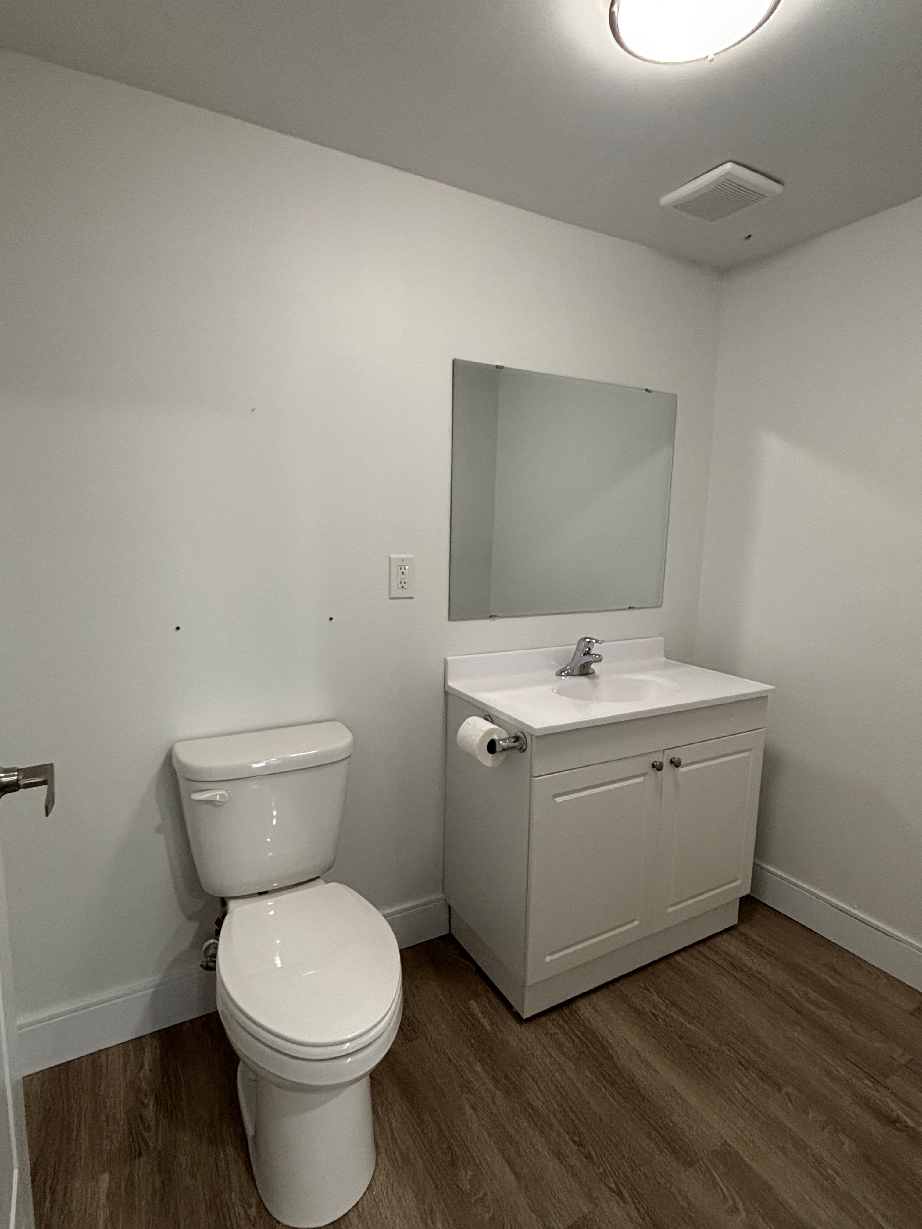 Whitehall Apartments — 2 - Photo 8