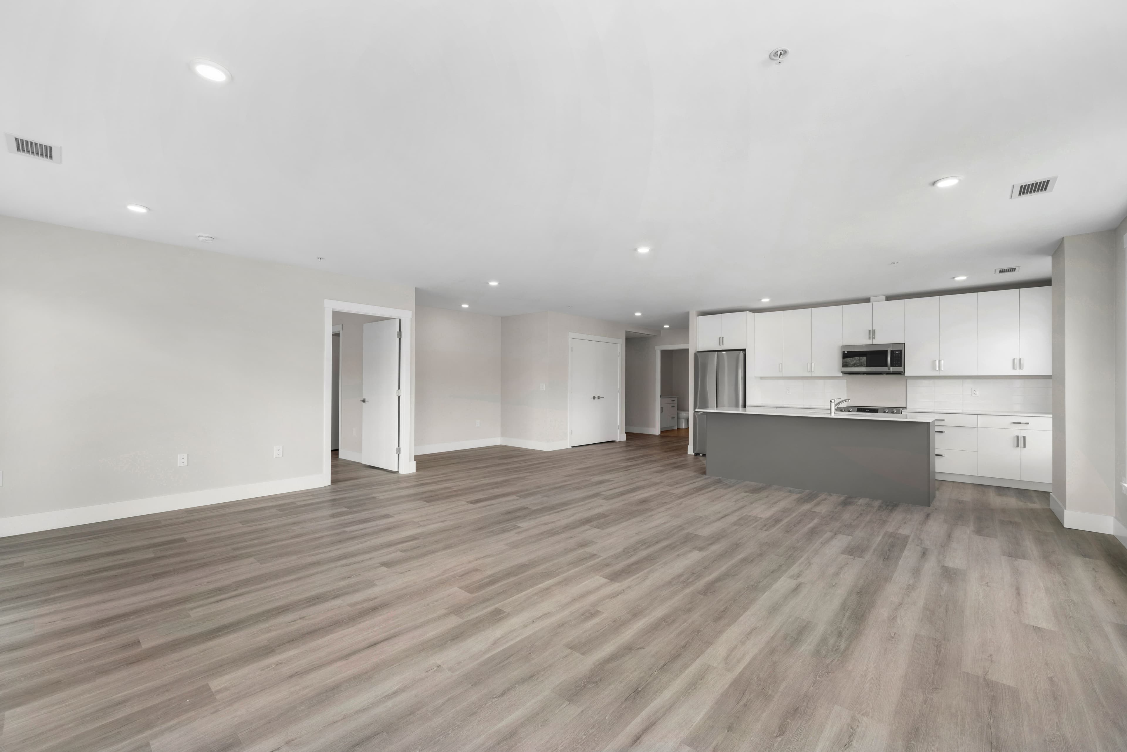 Buzz Property Management — 2 Bed - Plan A2 - Photo 8