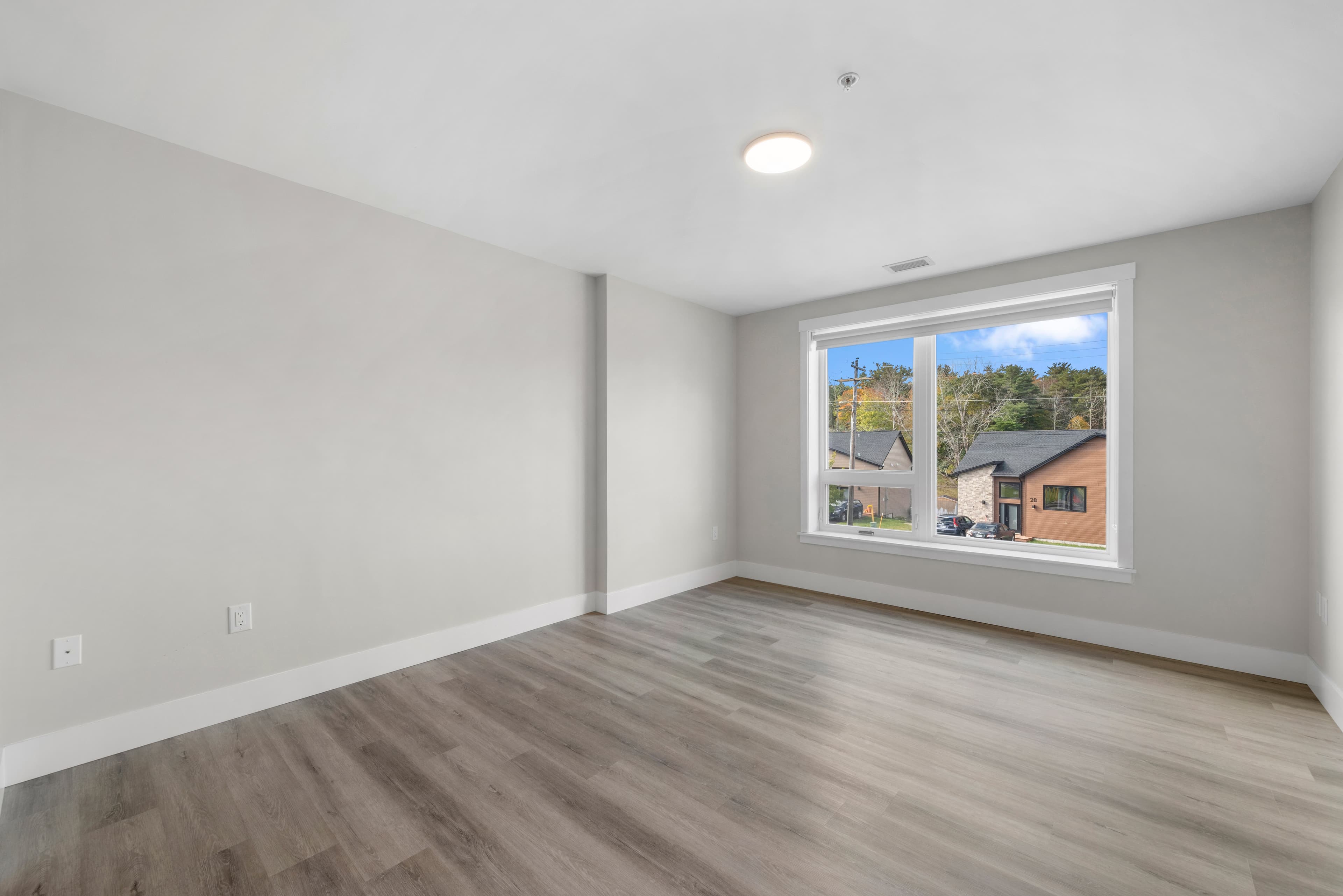 Buzz Property Management — 2 Bed - Plan A2 - Photo 10
