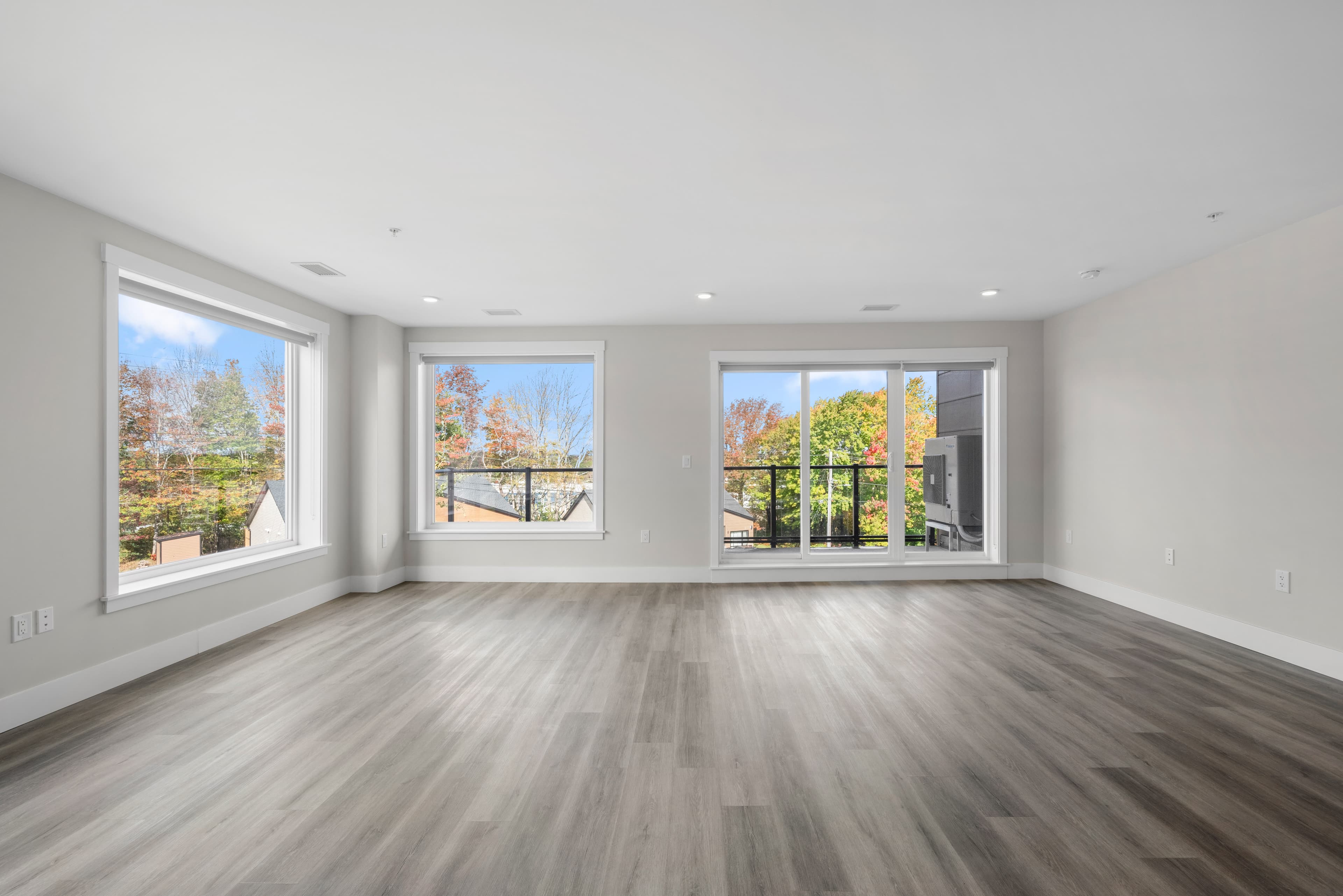 Buzz Property Management — 2 Bed - Plan A2 - Photo 13