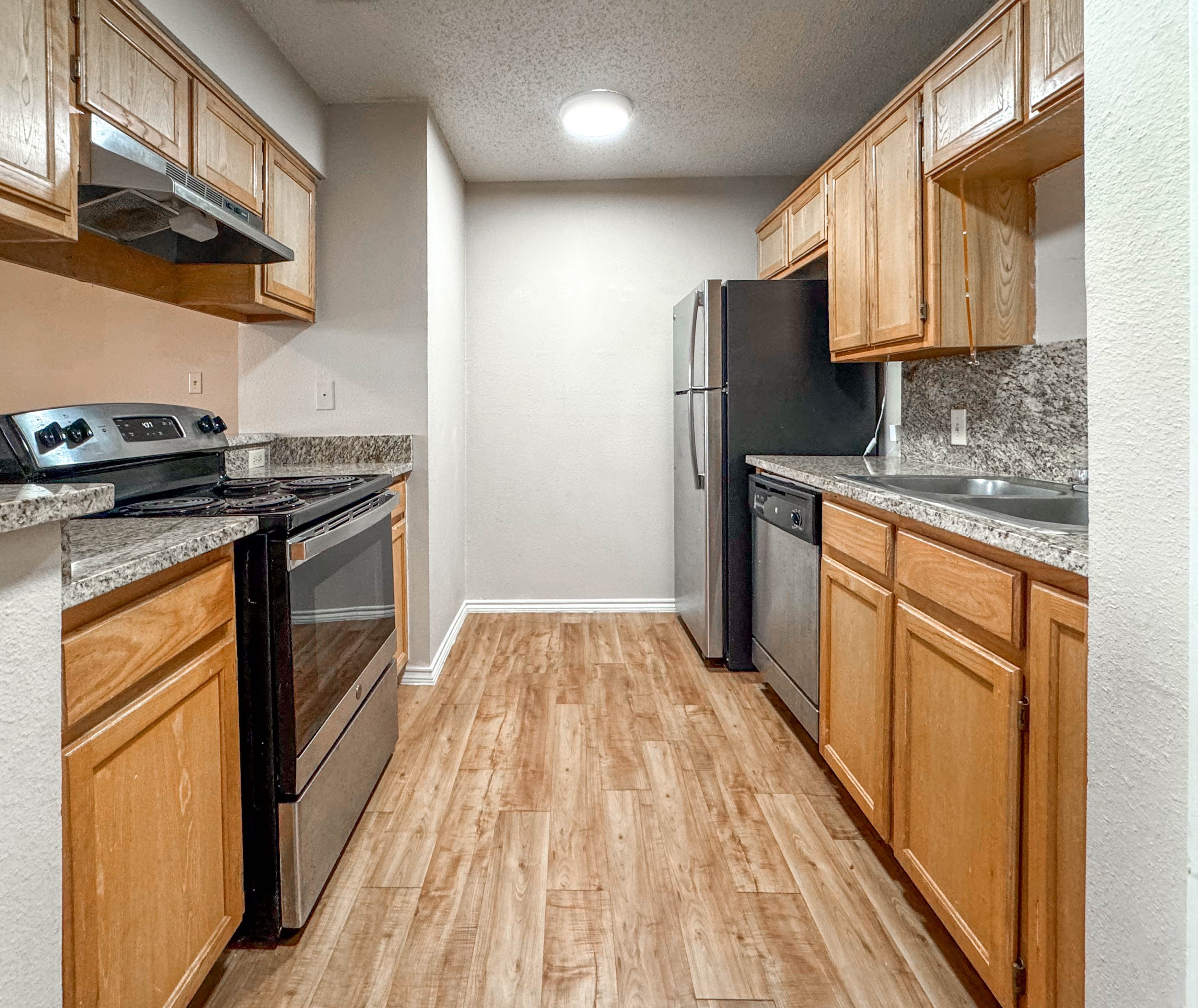 Scott Brown Properties — #106 - Photo 4