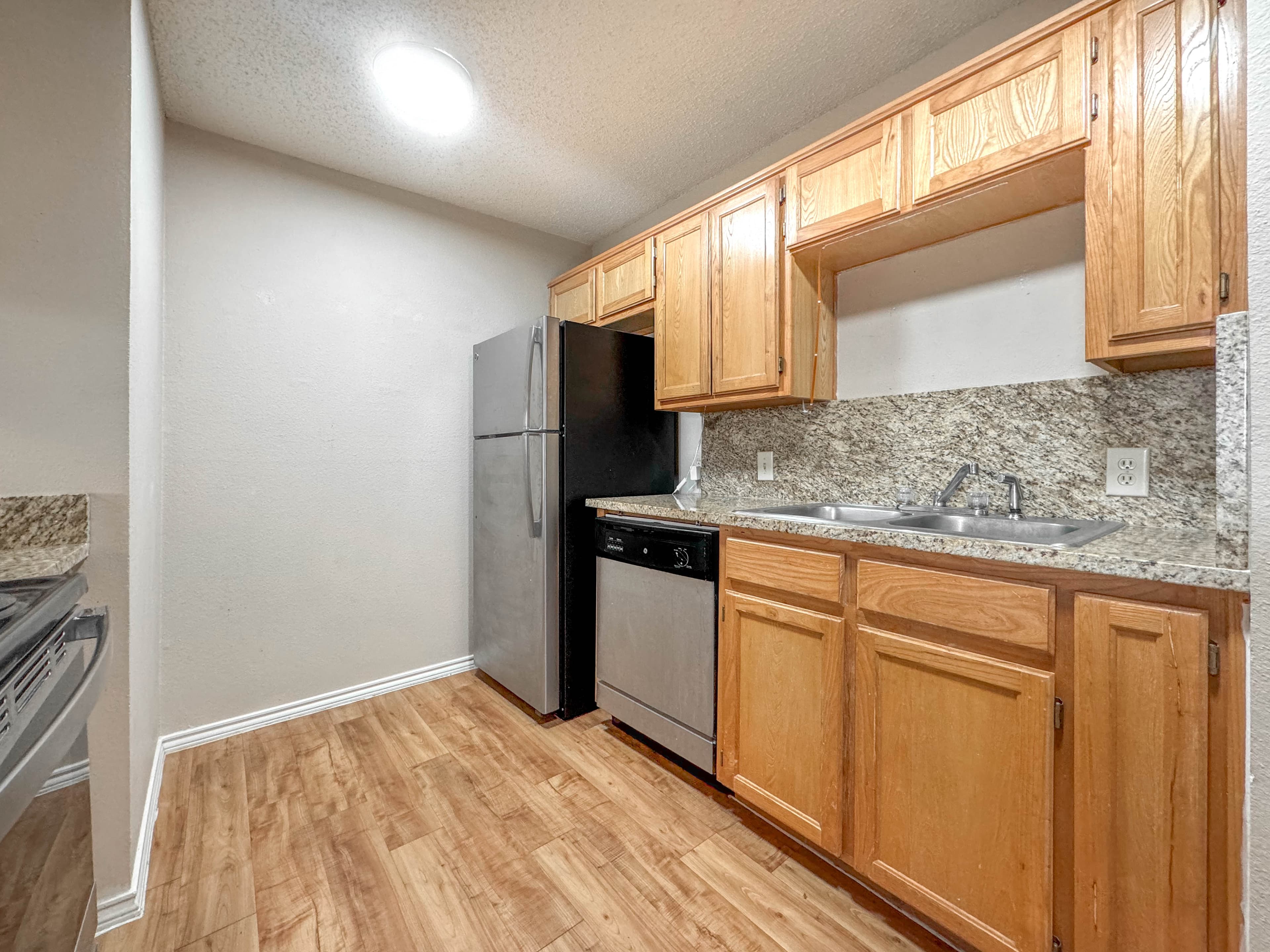 Scott Brown Properties — #106 - Photo 5