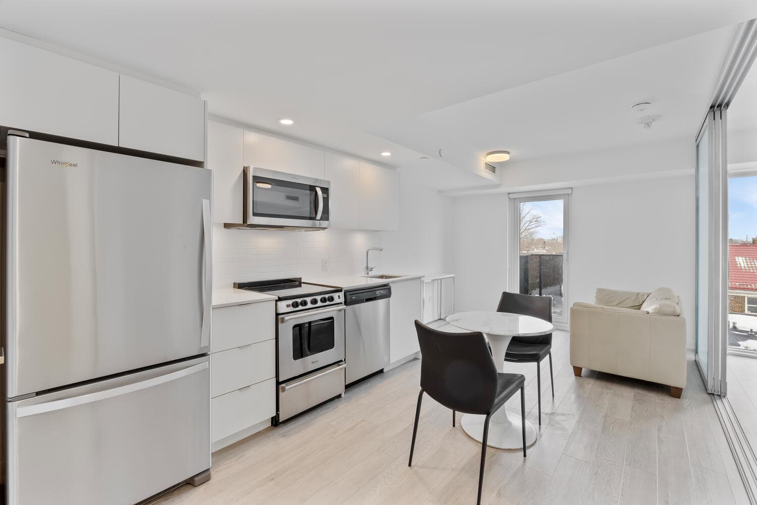 Cedarmount Capital - Photo 1